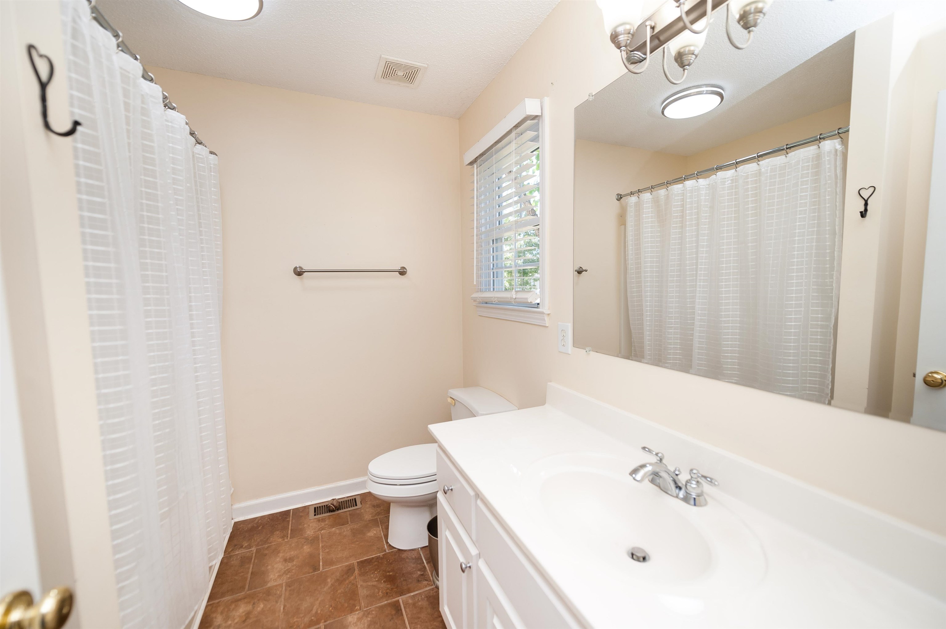 113 Brooke Lee Circle Property Photo 28