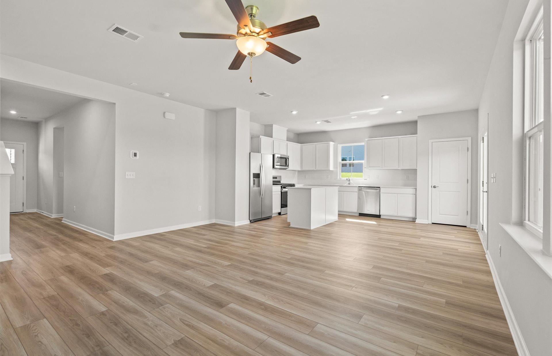 7018 Stiles Way Property Photo 4