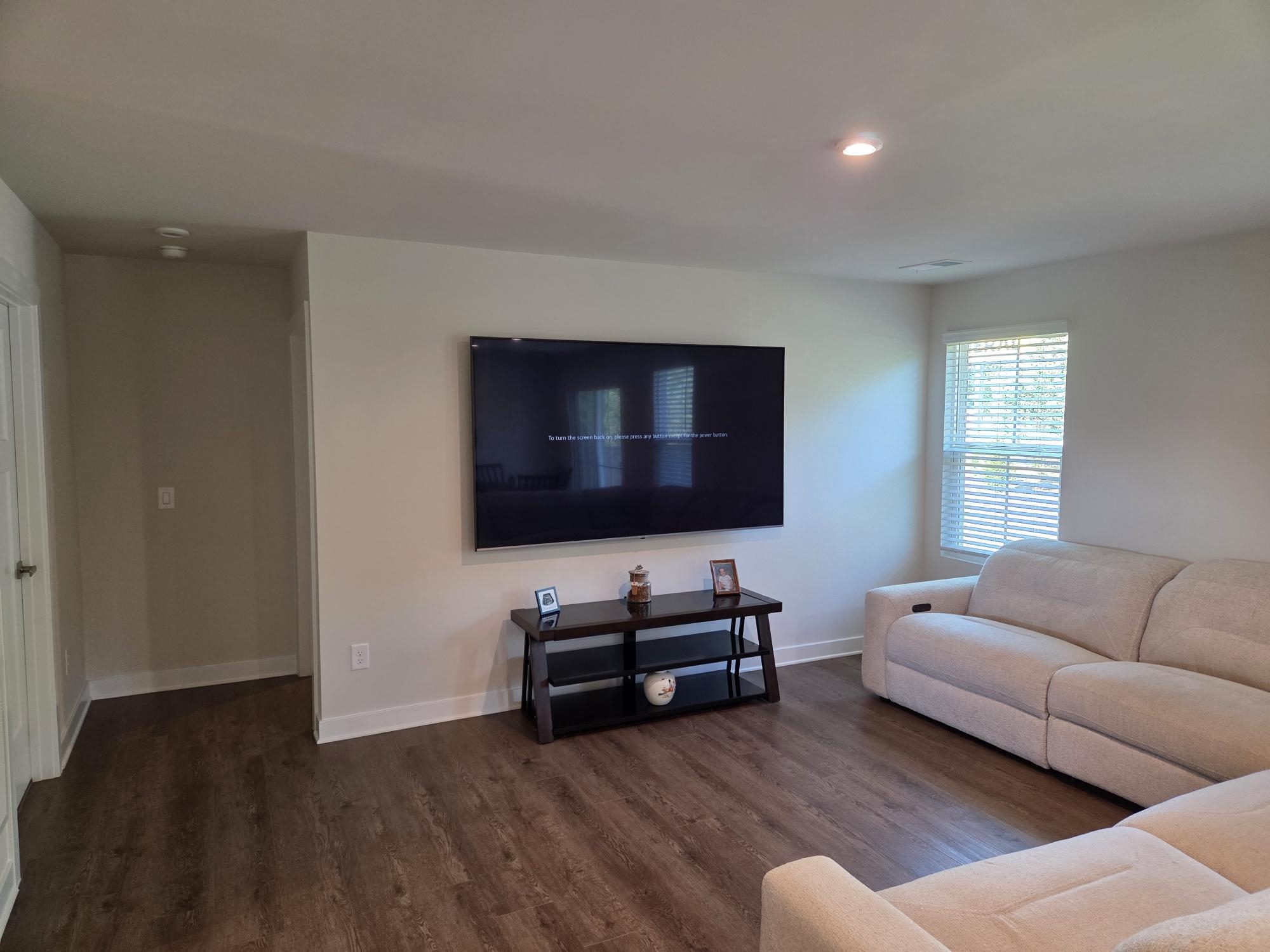 705 John Anderson Drive Property Photo 11