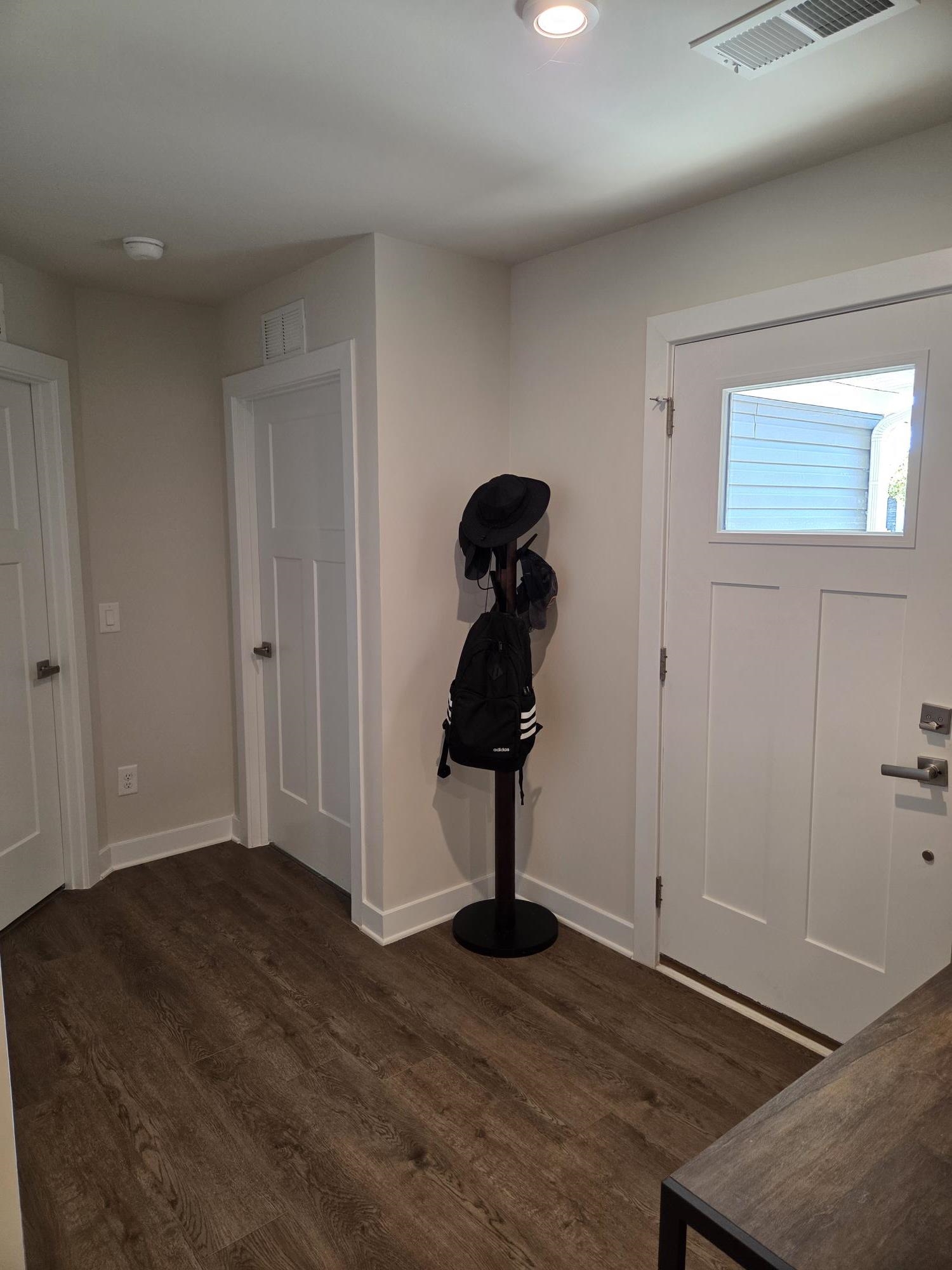 705 John Anderson Drive Property Photo 13