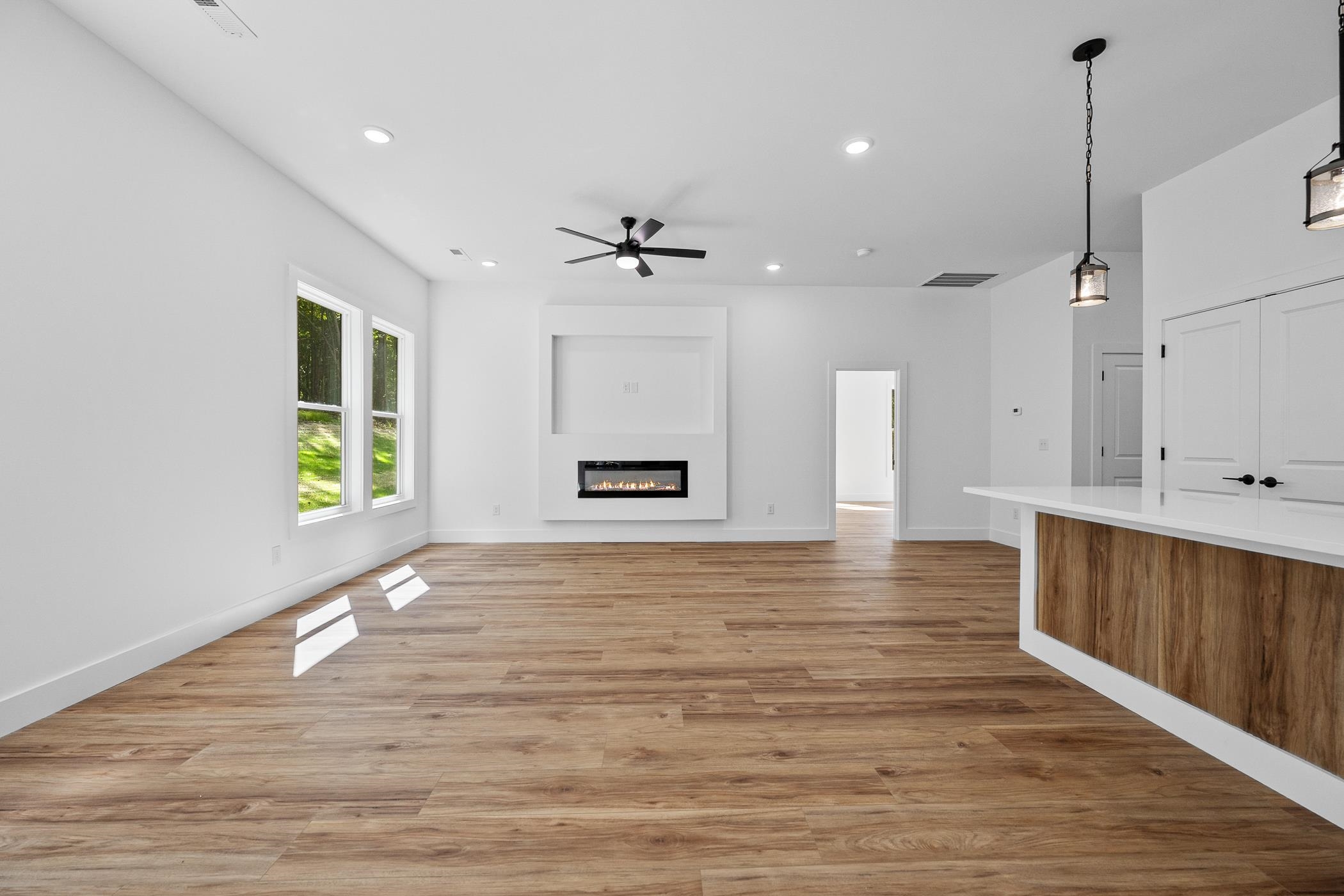 208 Eastbrook Road Property Photo 12