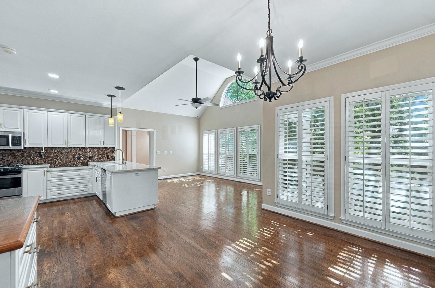 305 Beckworth Drive Property Photo 14