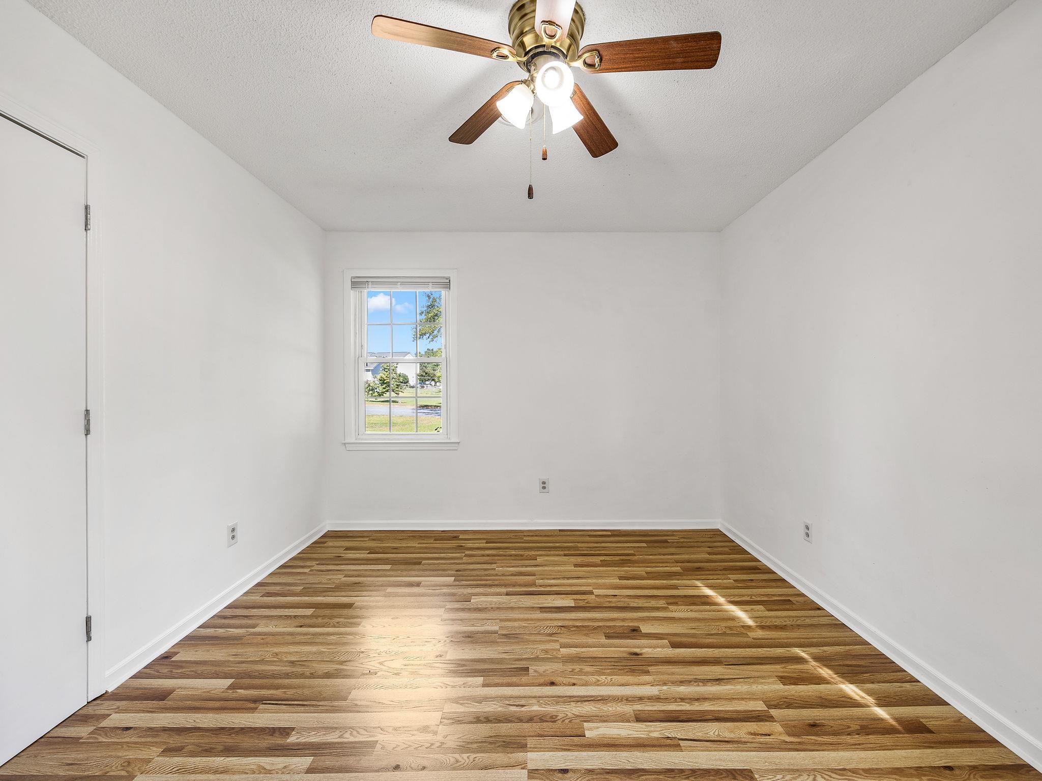 110 Coldspring Dr Property Photo 25