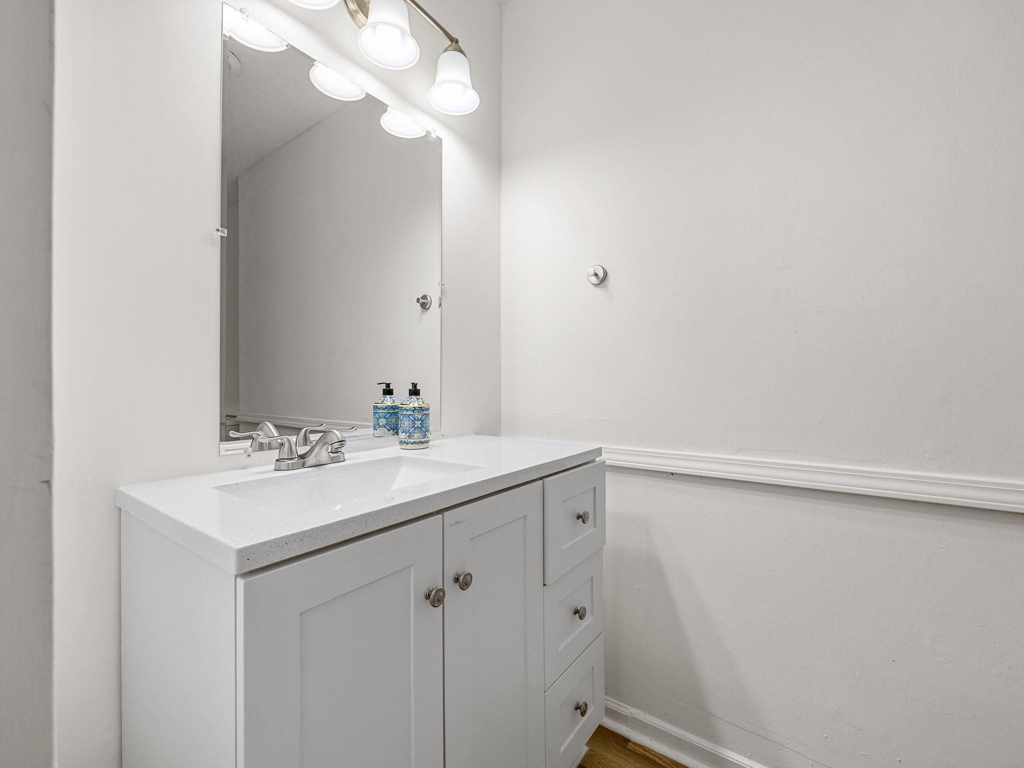 110 Coldspring Dr Property Photo 27