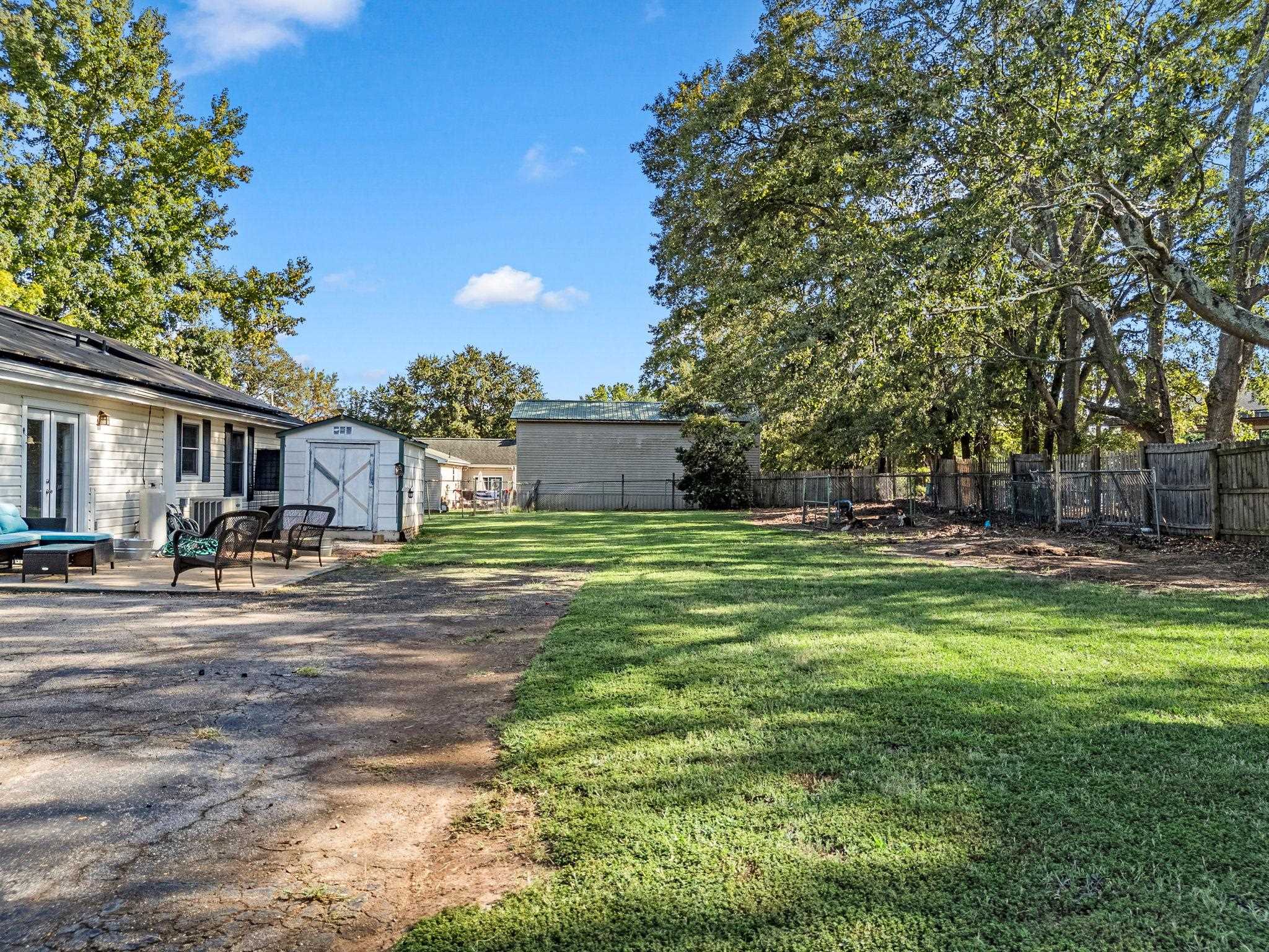 110 Coldspring Dr Property Photo 35