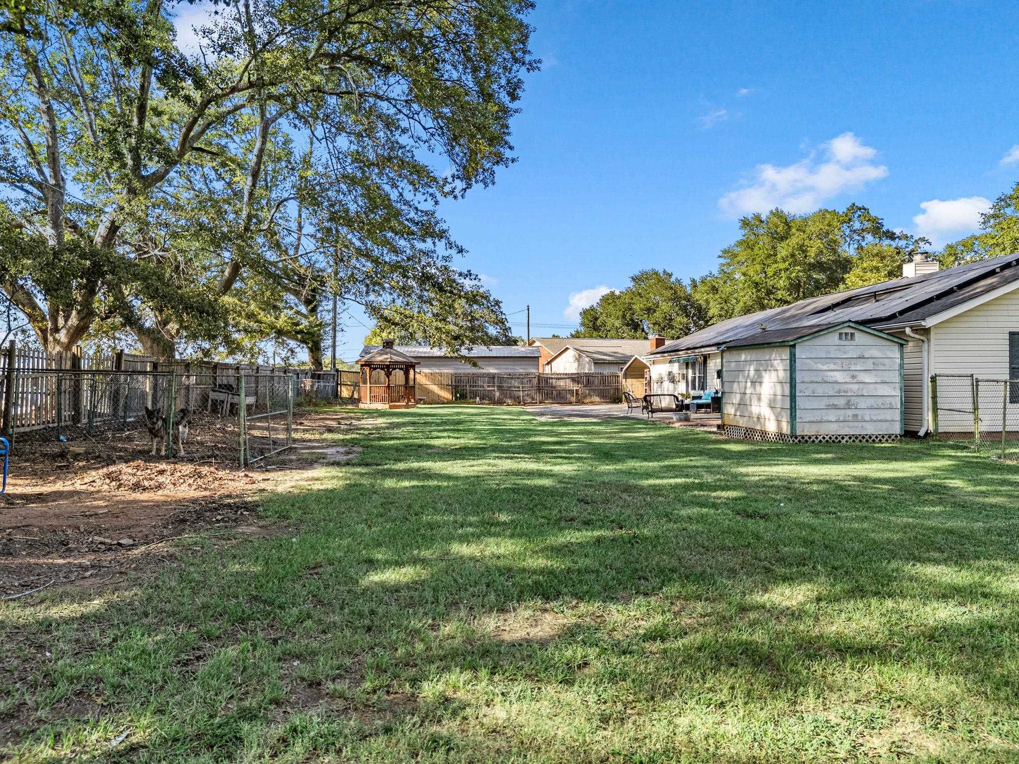 110 Coldspring Dr Property Photo 36