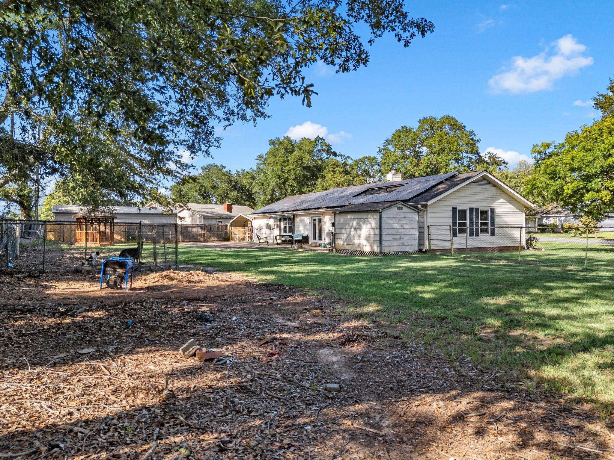 110 Coldspring Dr Property Photo 37