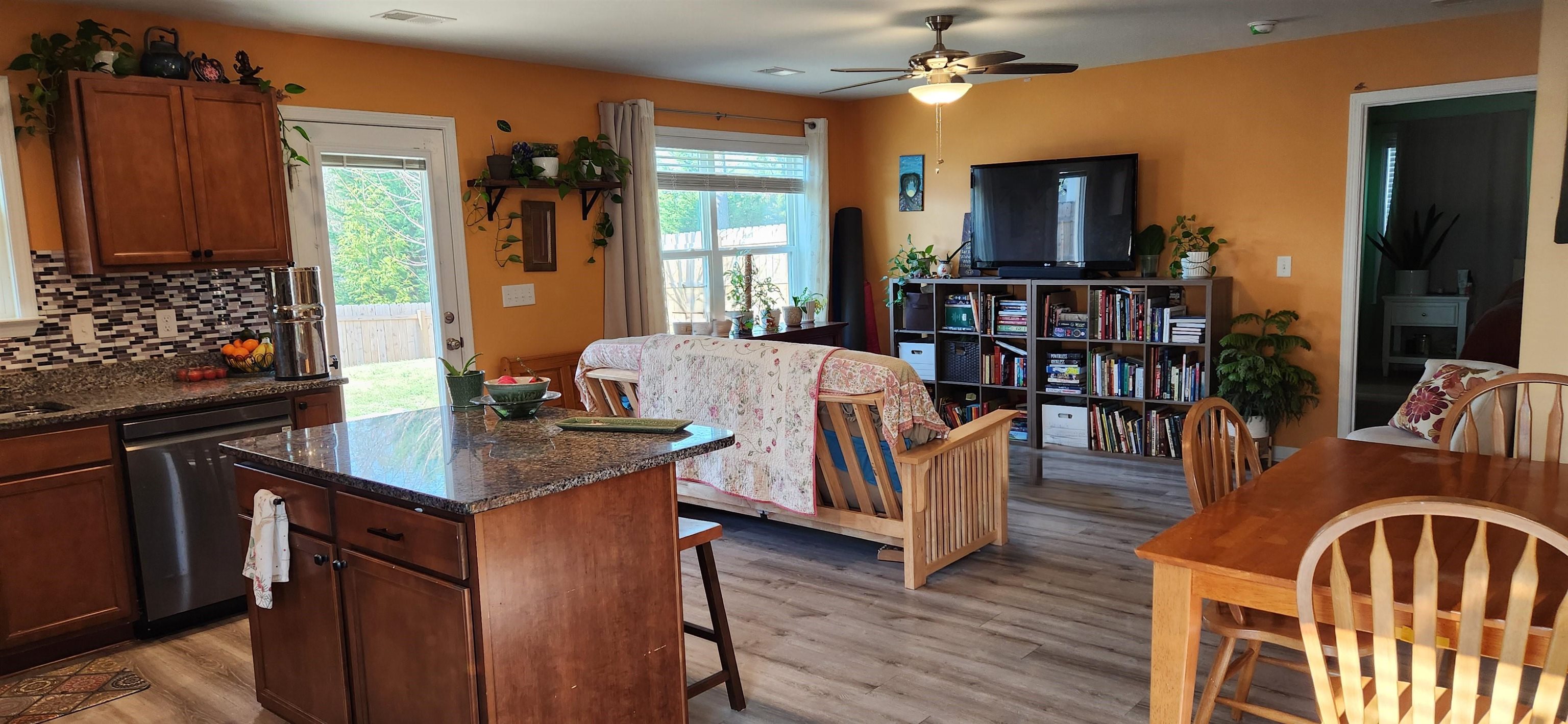 586 Ridgeville Crossing Drive Property Photo 33