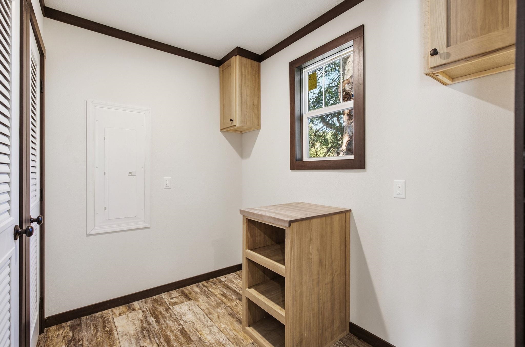 438 Berry Shoals Road Property Photo 16