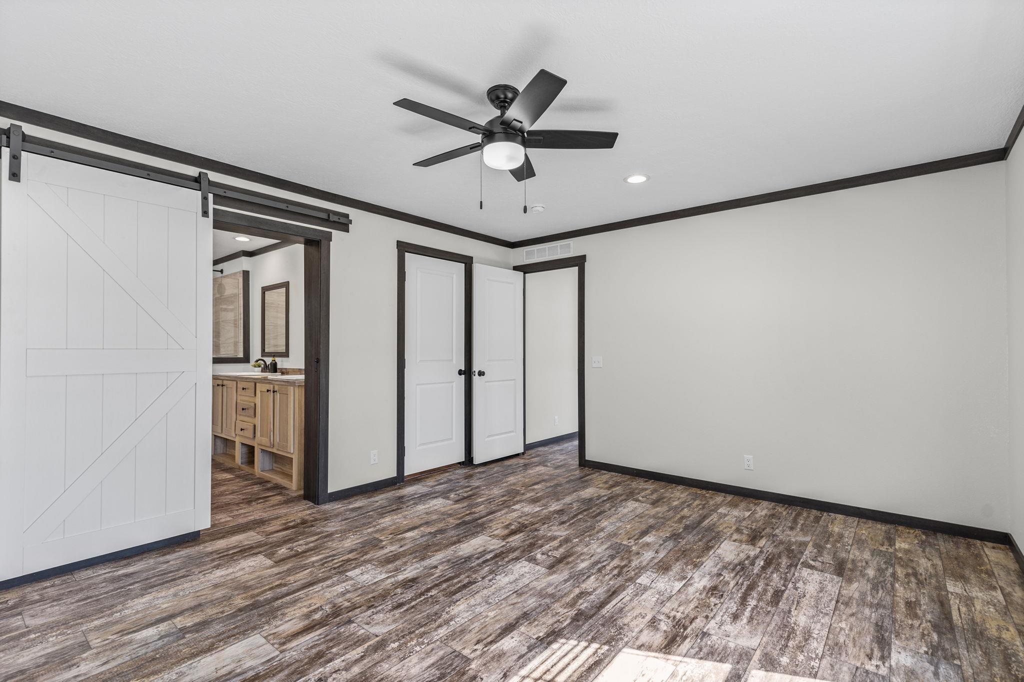 438 Berry Shoals Road Property Photo 19