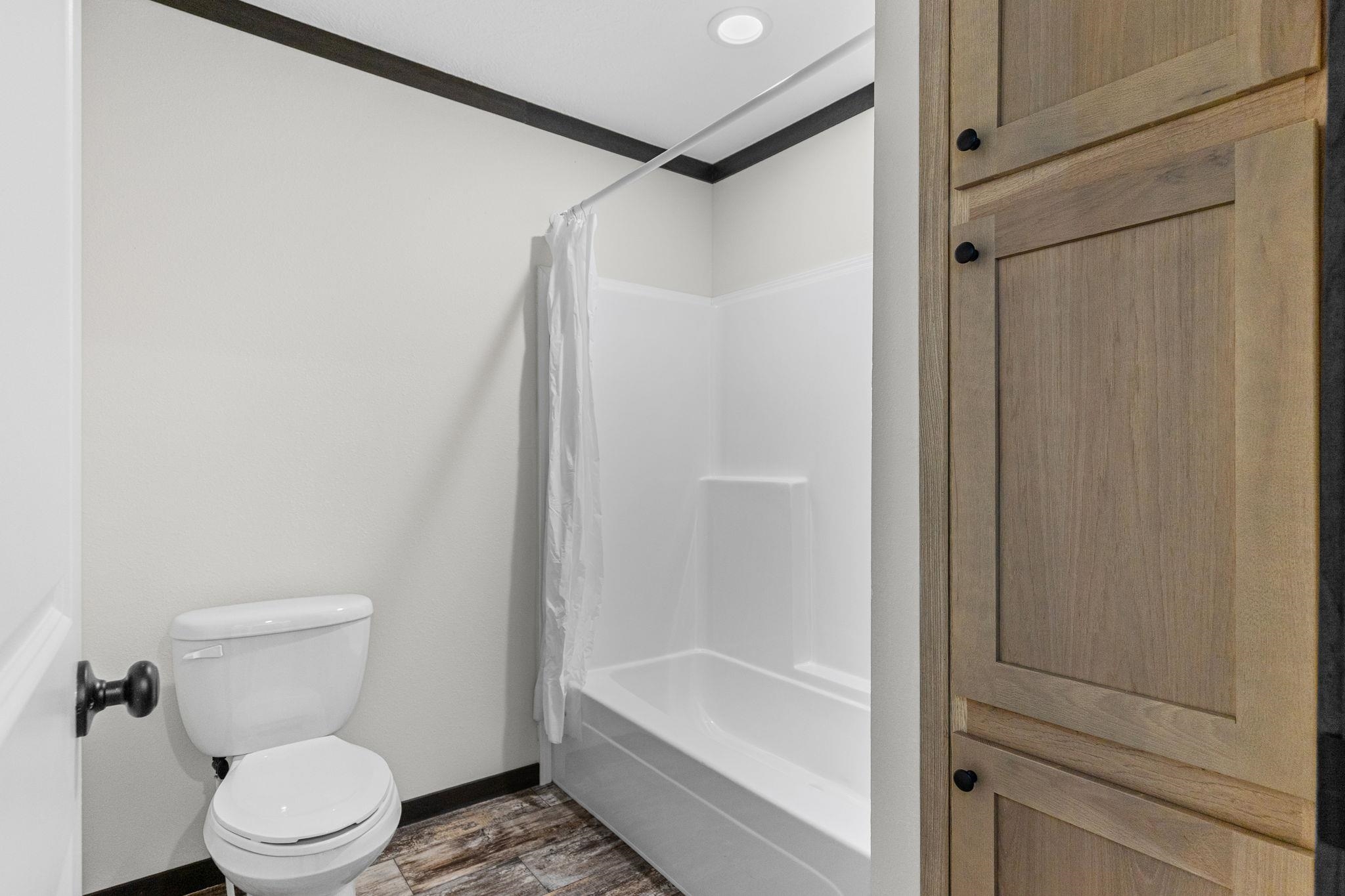 438 Berry Shoals Road Property Photo 30