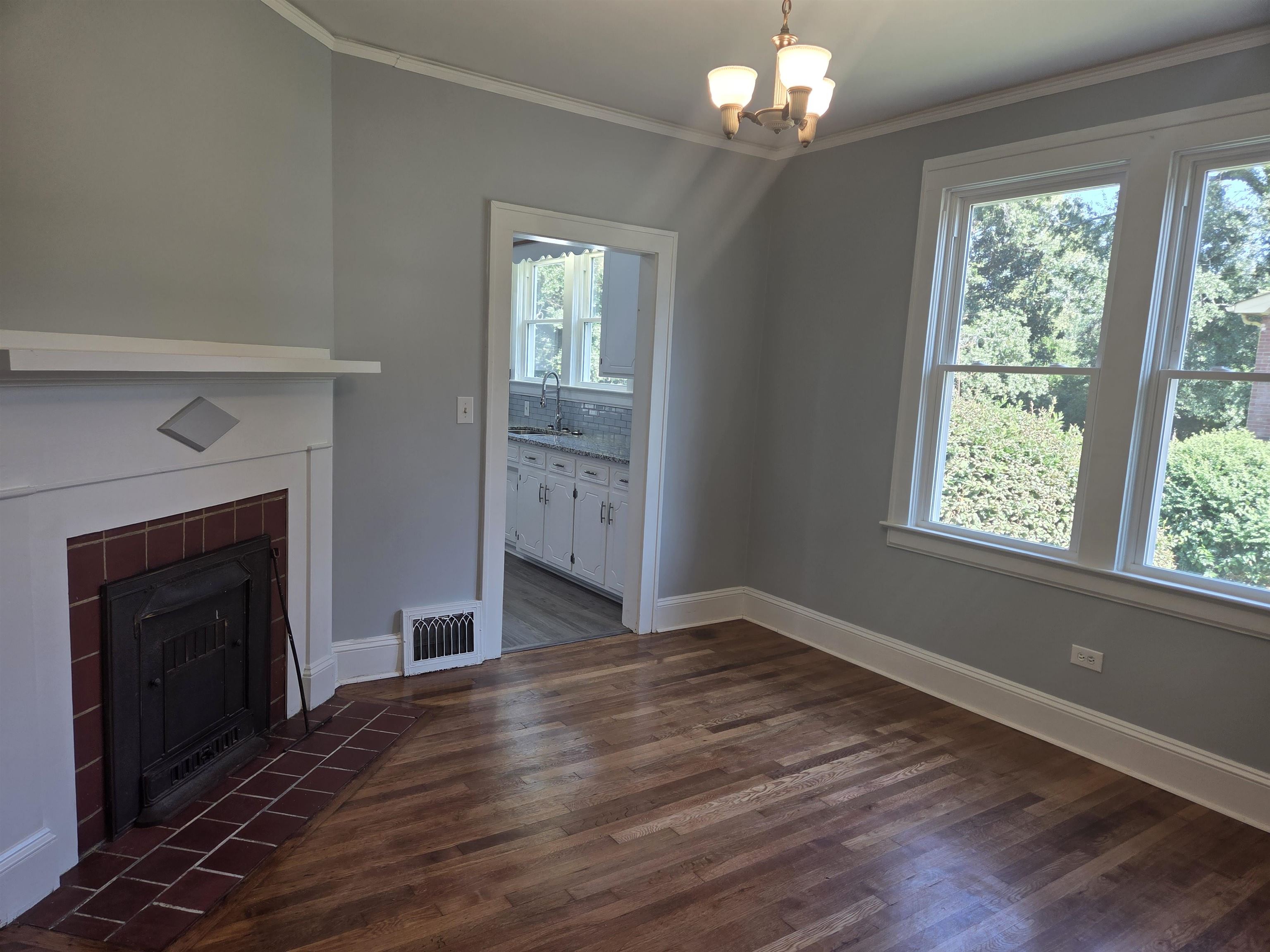 185 Briarcliff Property Photo 7