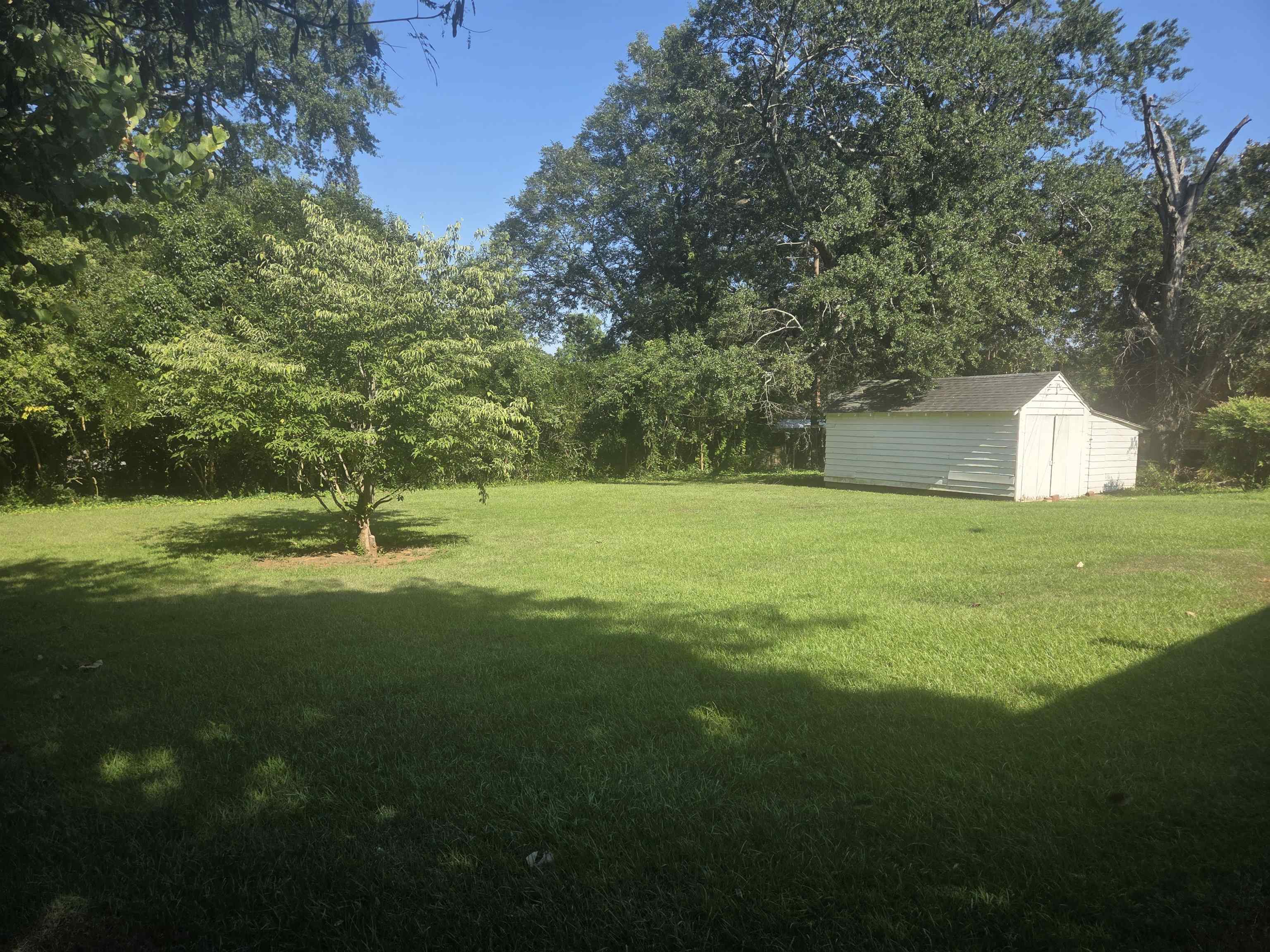 185 Briarcliff Property Photo 32