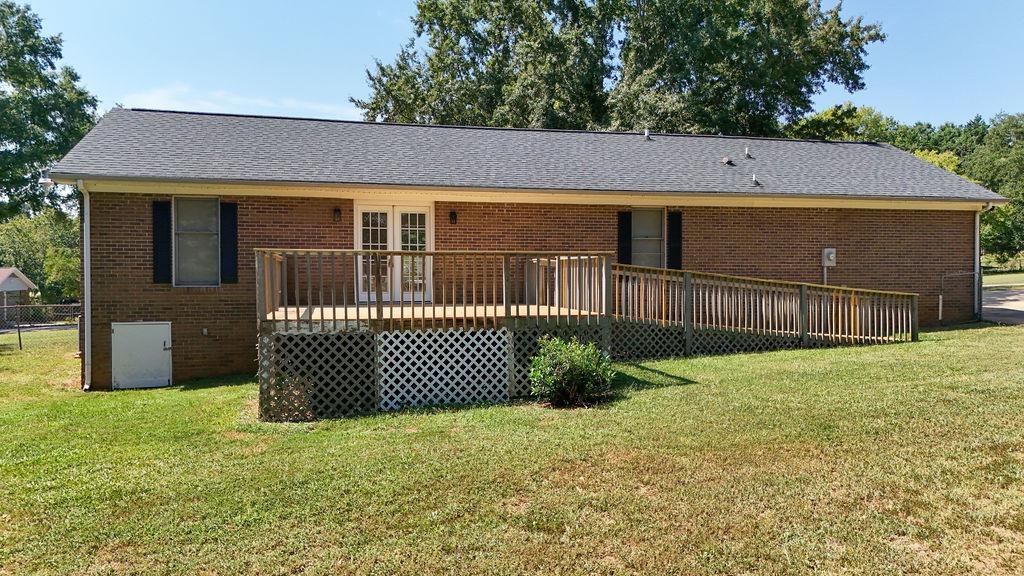 145 Lakeview Dr Property Photo 23
