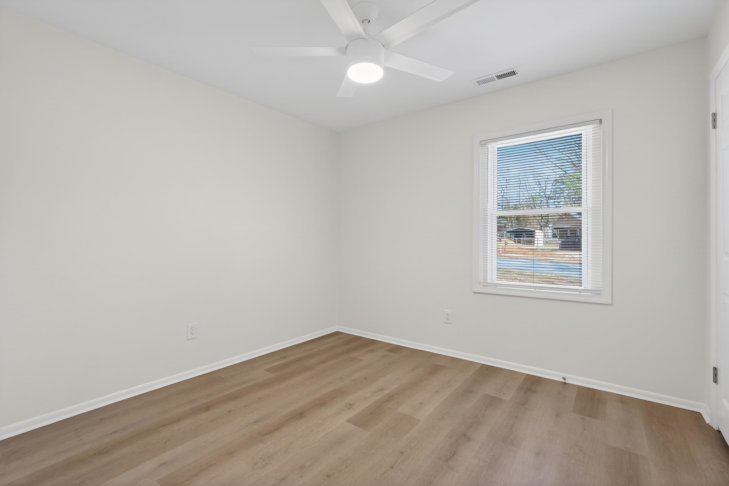 230 Fisher Avenue Property Photo 10
