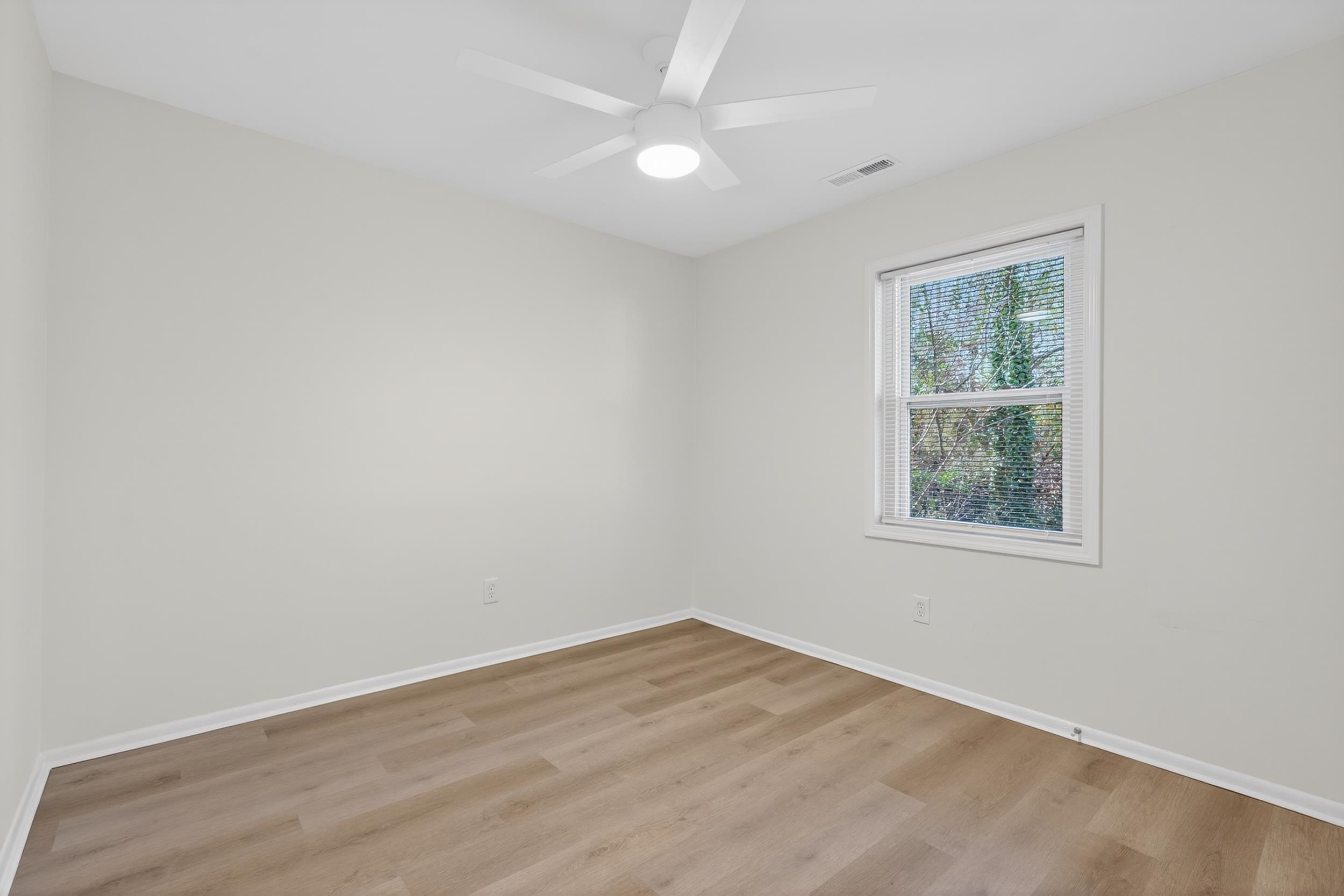 230 Fisher Avenue Property Photo 14
