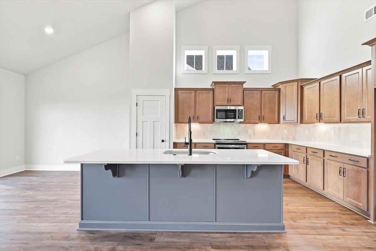 14083 Satinwood Way Property Photo 4