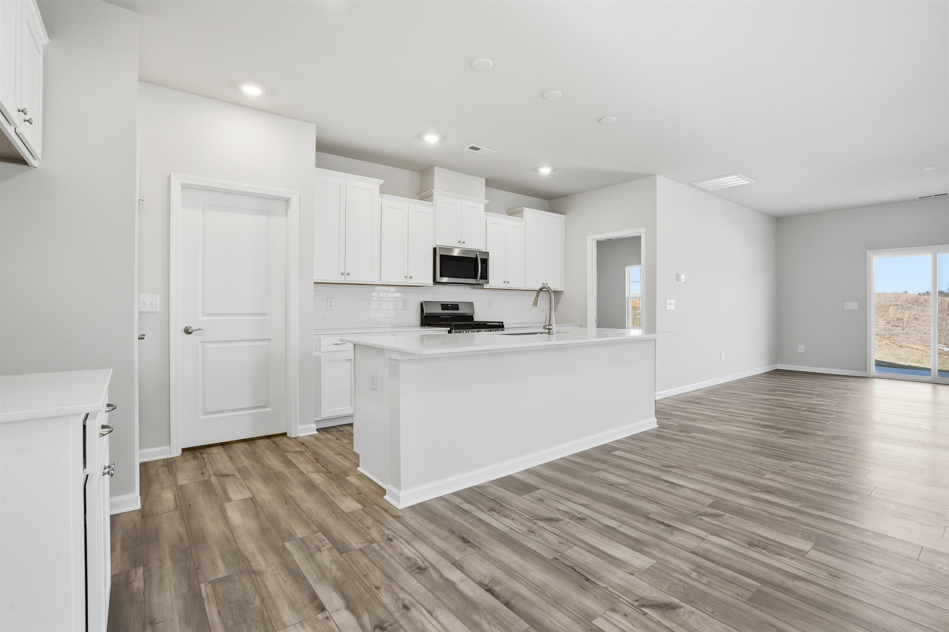 173 Farmwell Drive Property Photo 6