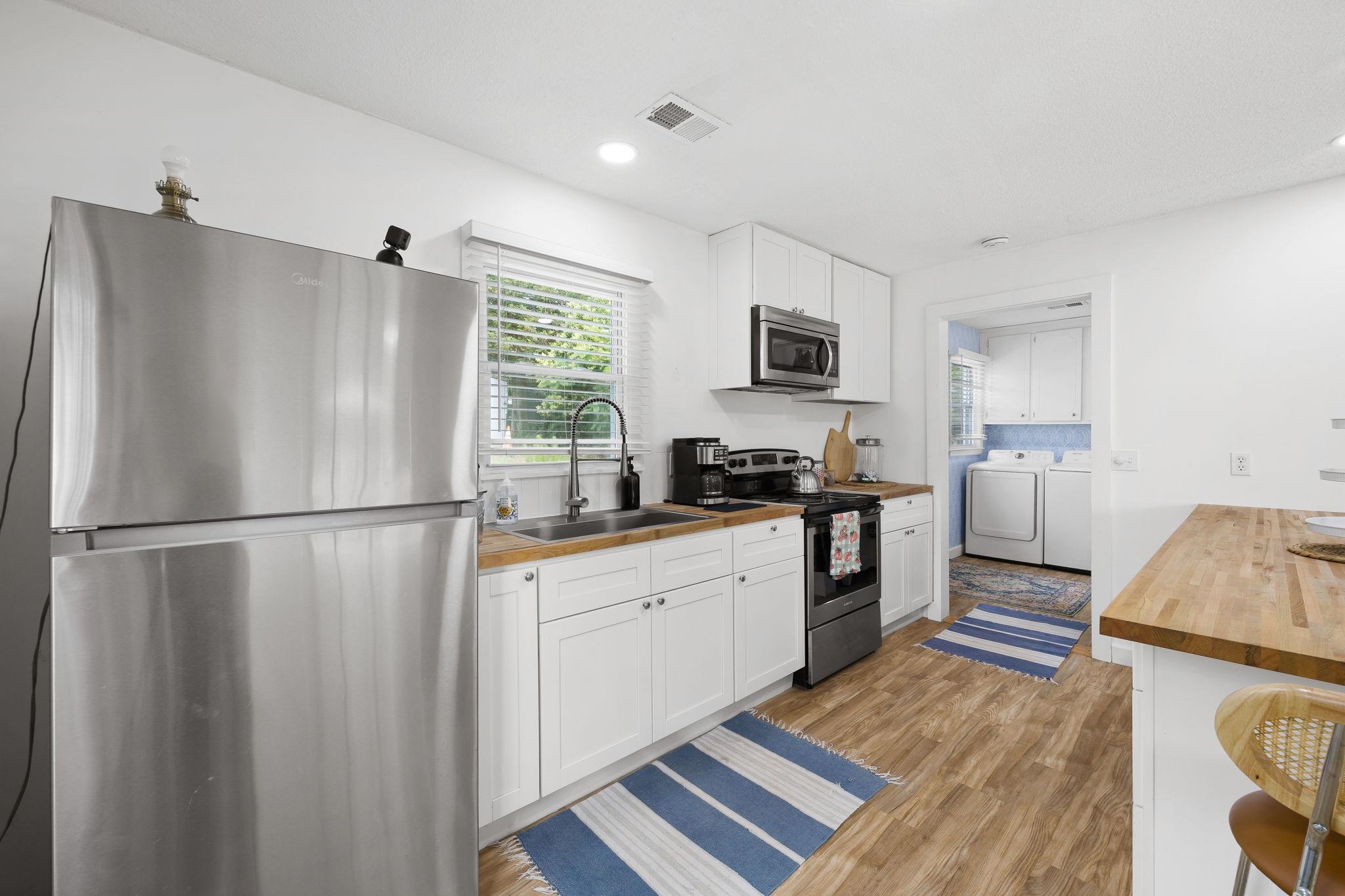 50 Coastline Drive Property Photo 11
