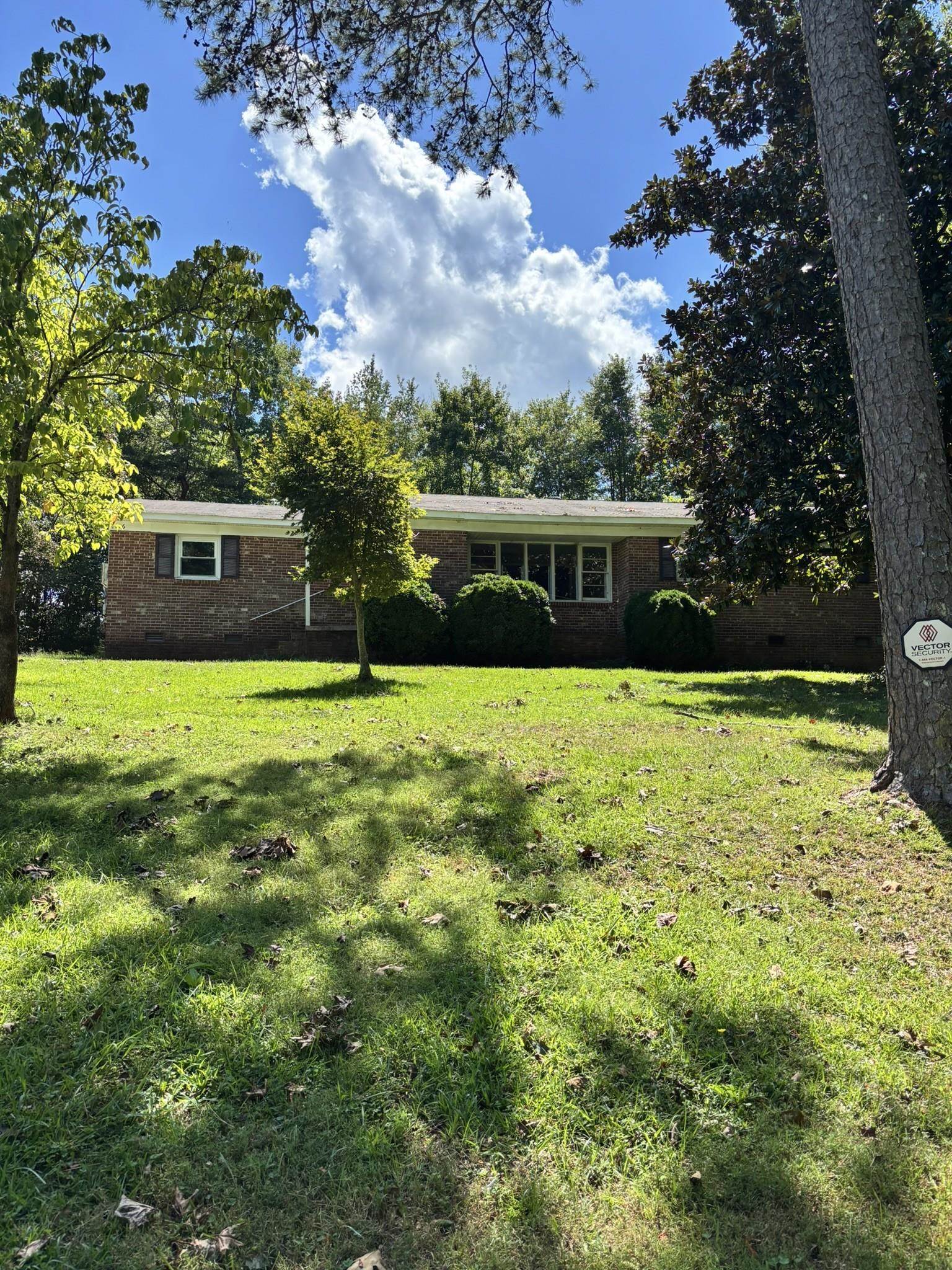 126 Foxfire Drive Property Photo 1