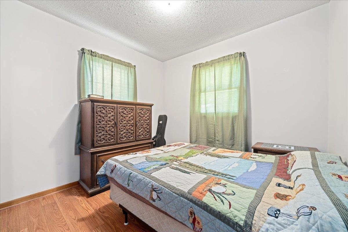 8 Cross Street Property Photo 17