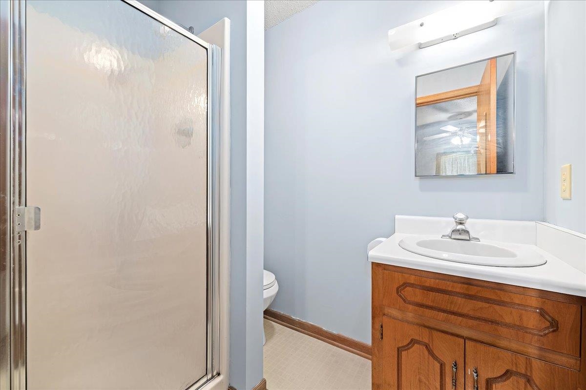8 Cross Street Property Photo 22