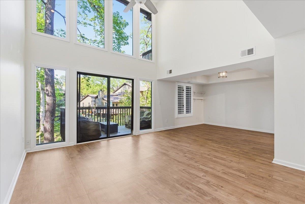 161 Ingleoak Lane Property Photo 4