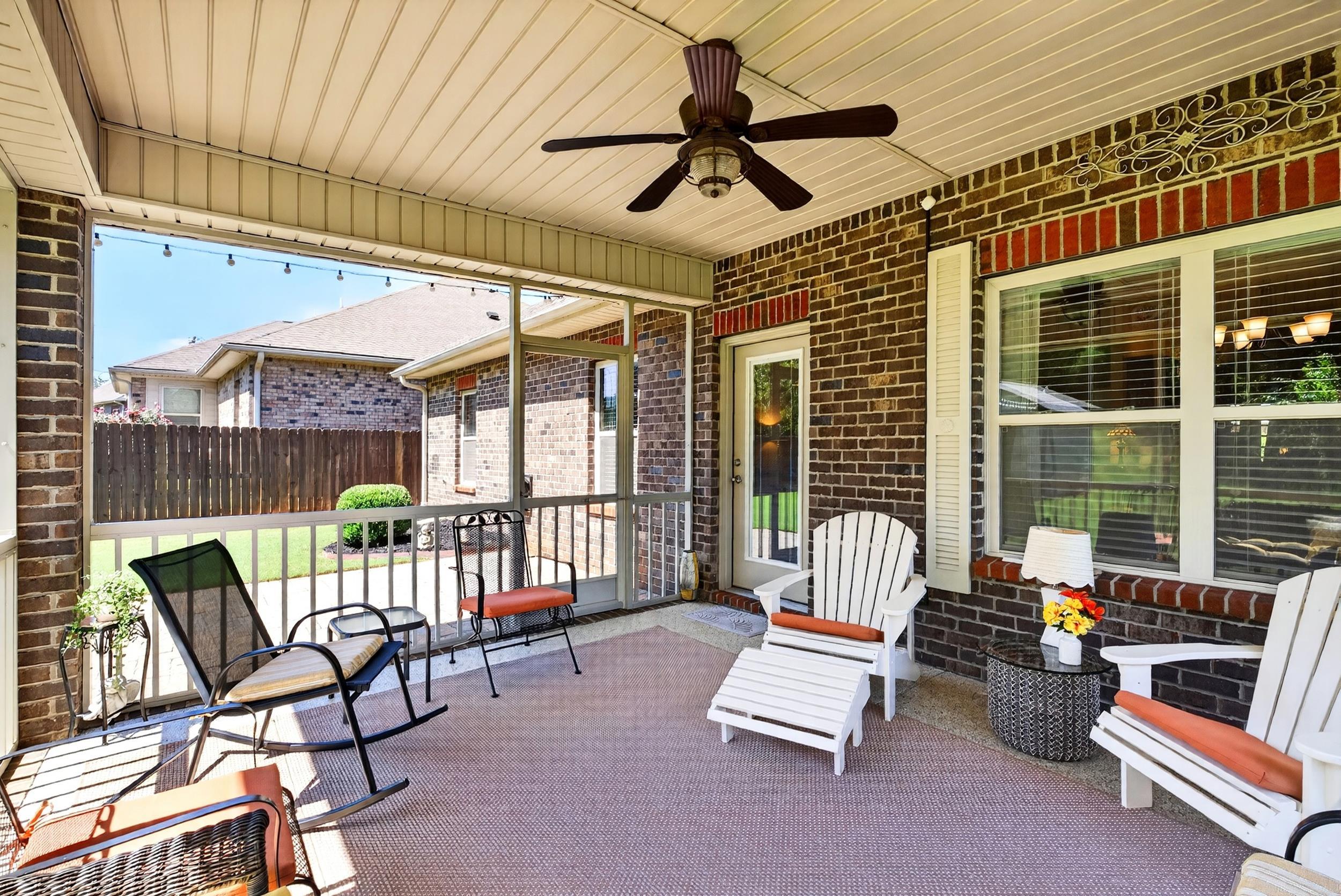 516 Bridgetowne Court Property Photo 27