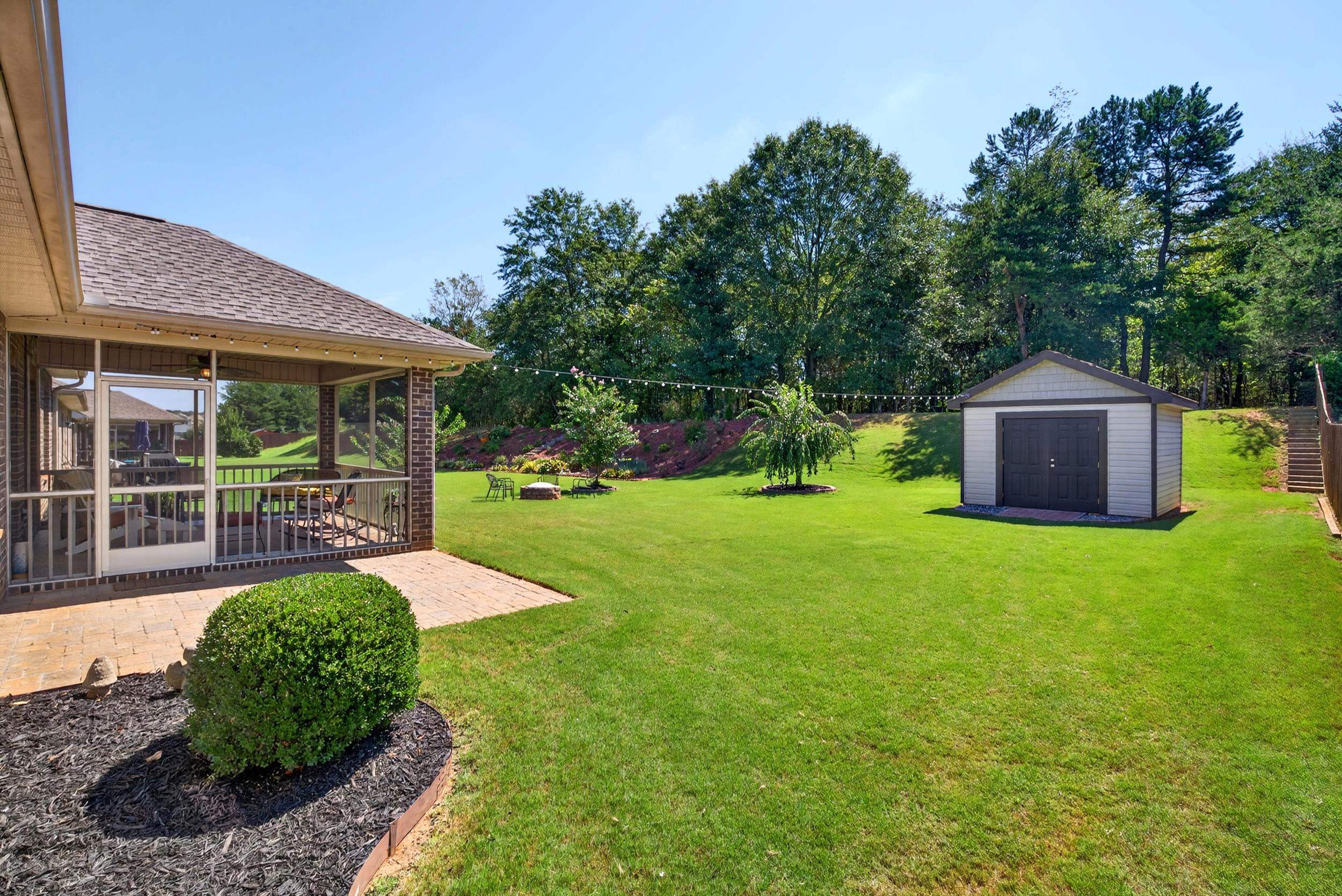 516 Bridgetowne Court Property Photo 28