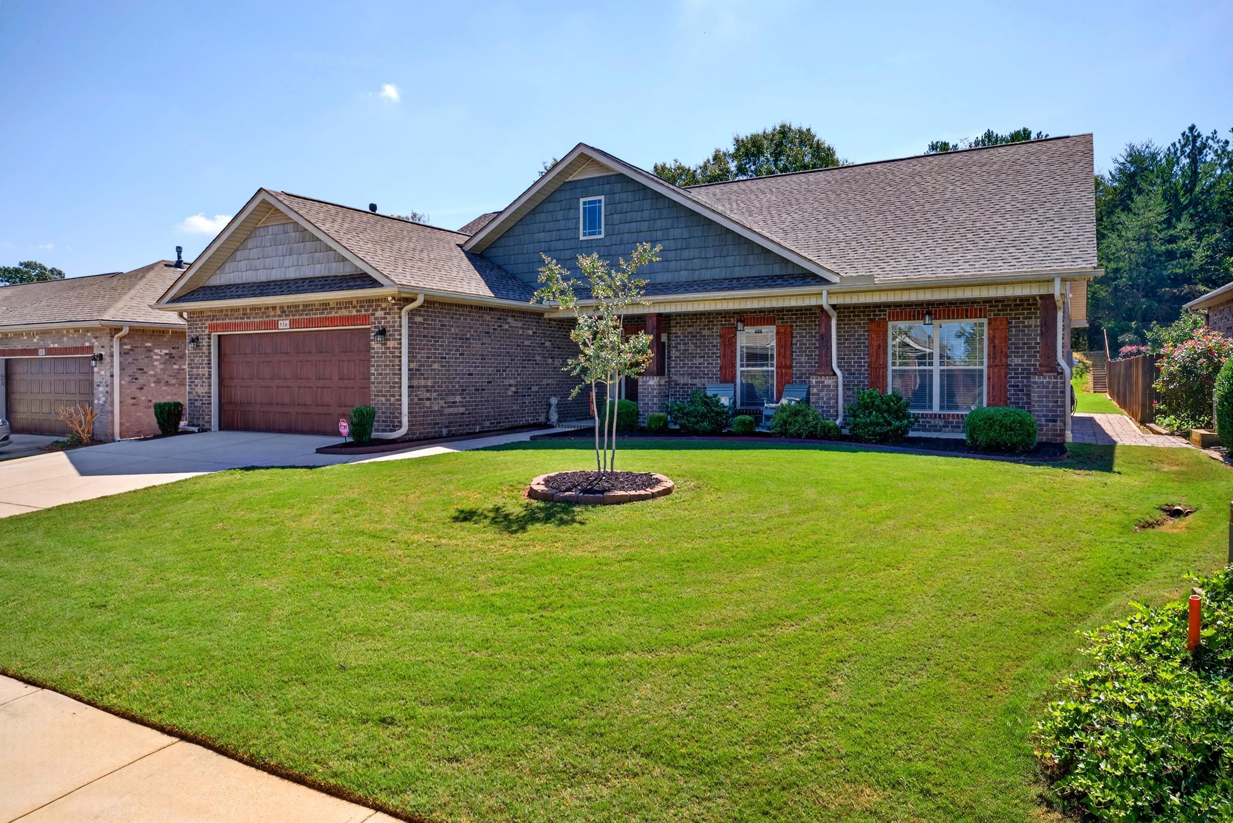 516 Bridgetowne Court Property Photo 31