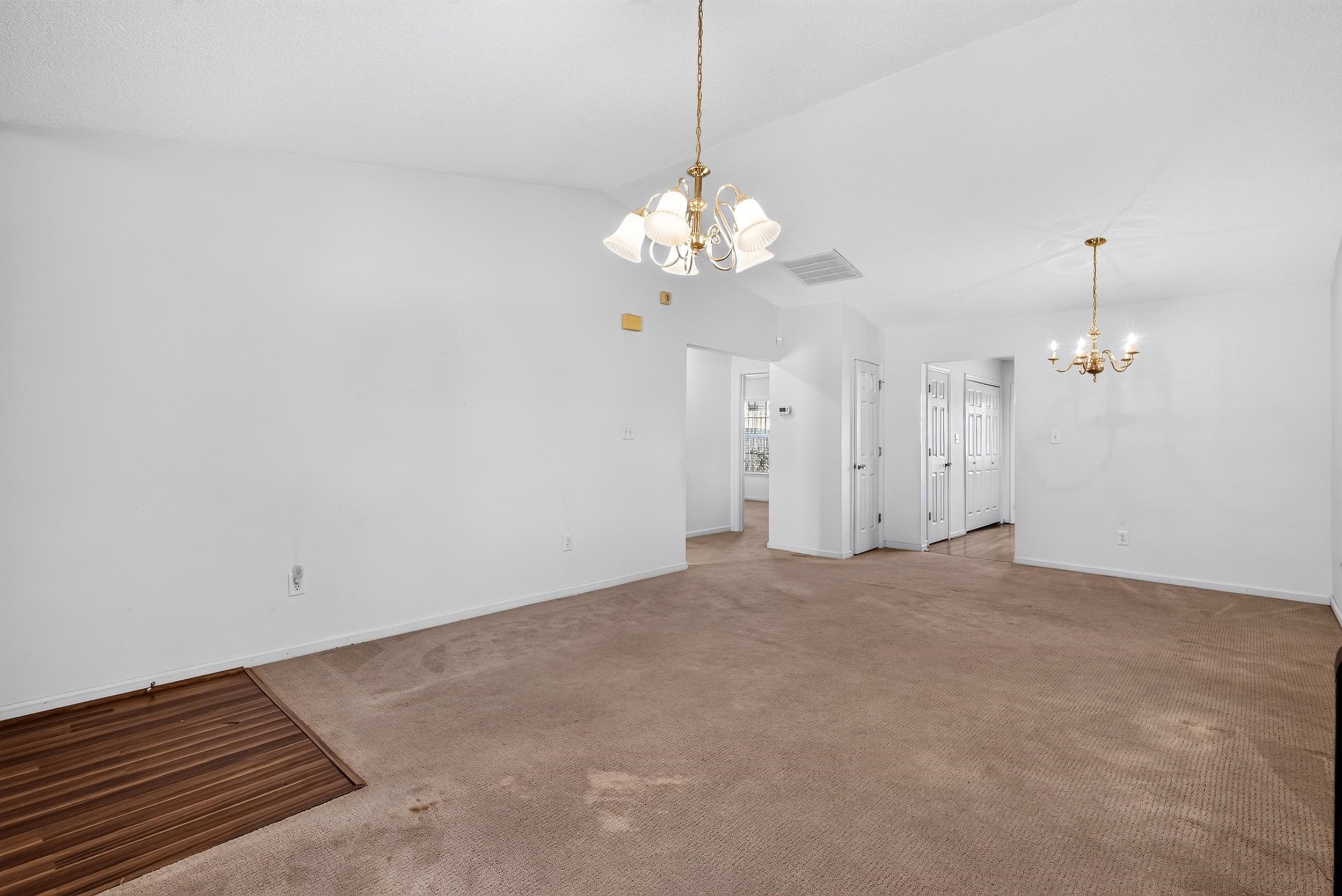 609 Mesa Lane Property Photo 5