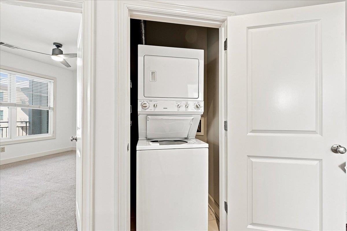 155 E Broad Street Property Photo 14