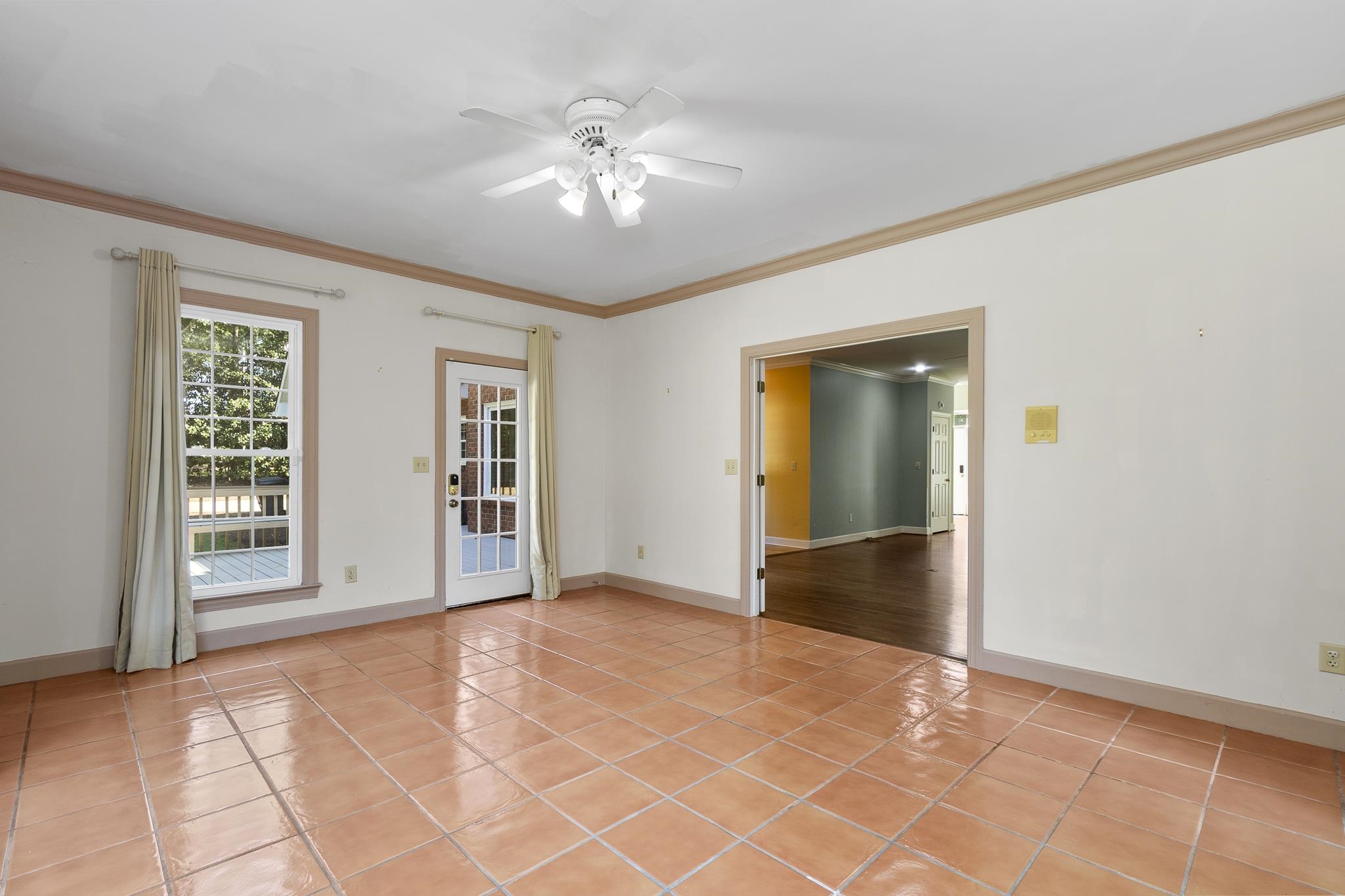 1117 Thornehill Drive Property Photo 12
