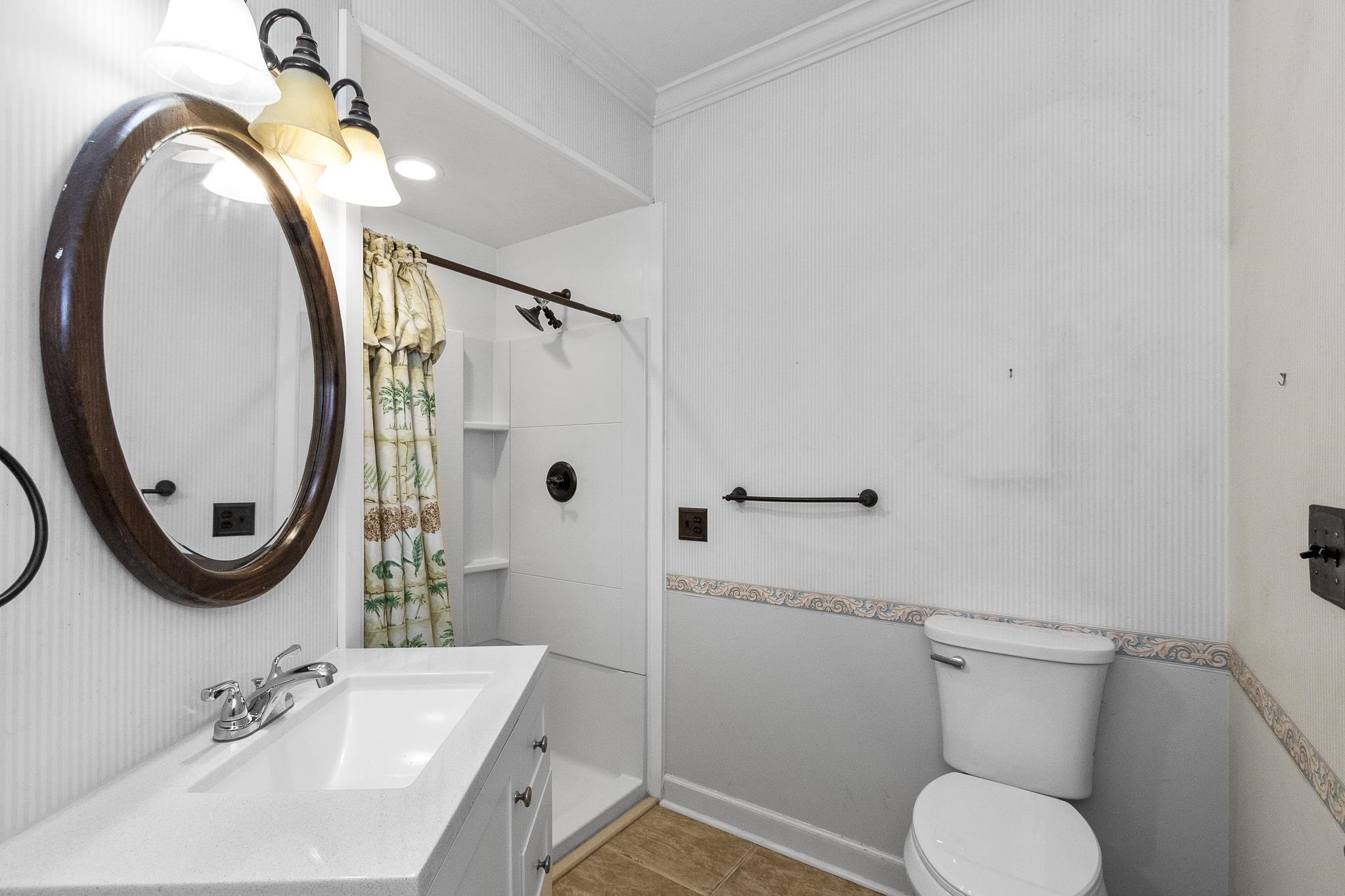 1117 Thornehill Drive Property Photo 19