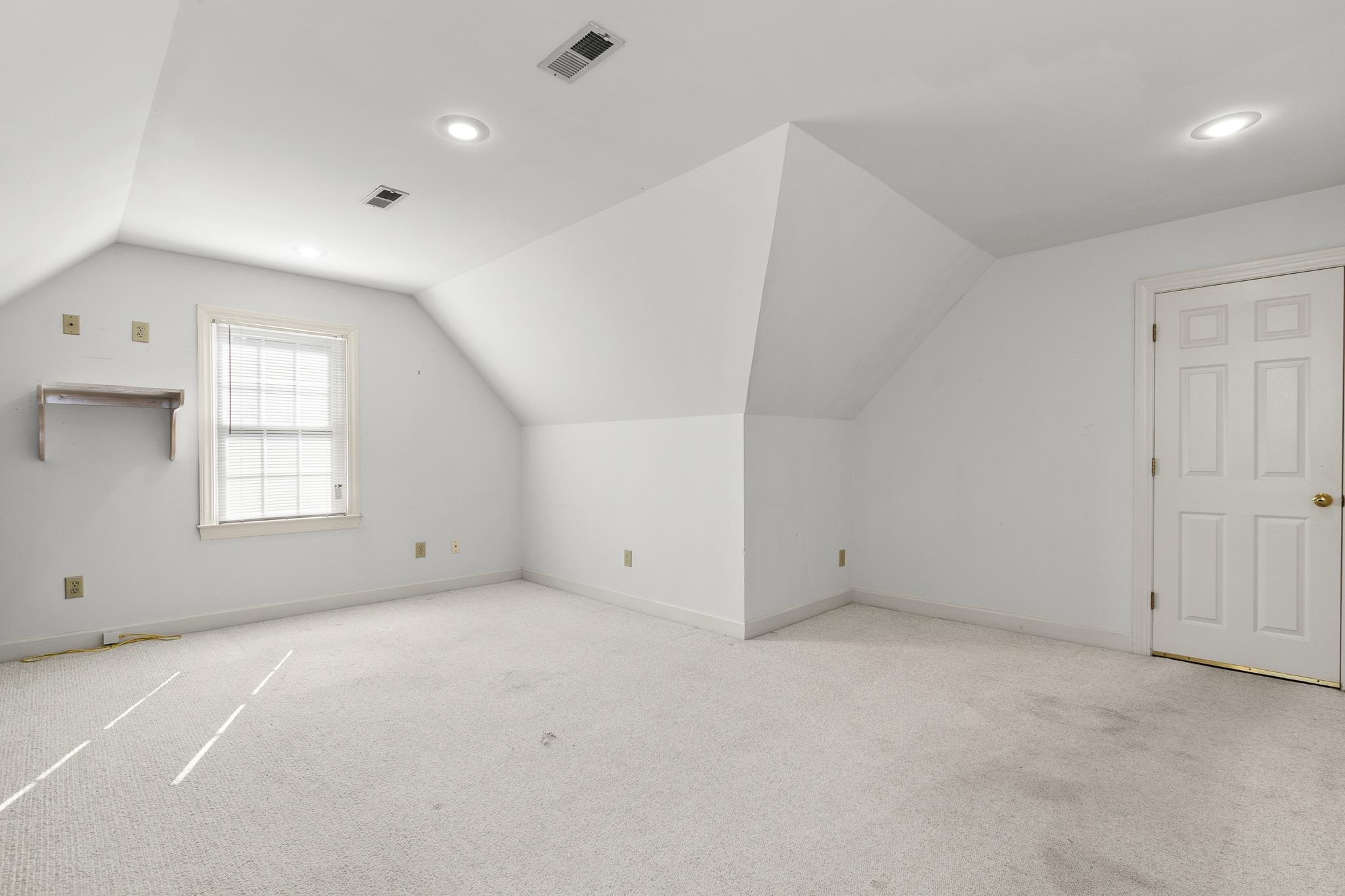 1117 Thornehill Drive Property Photo 23