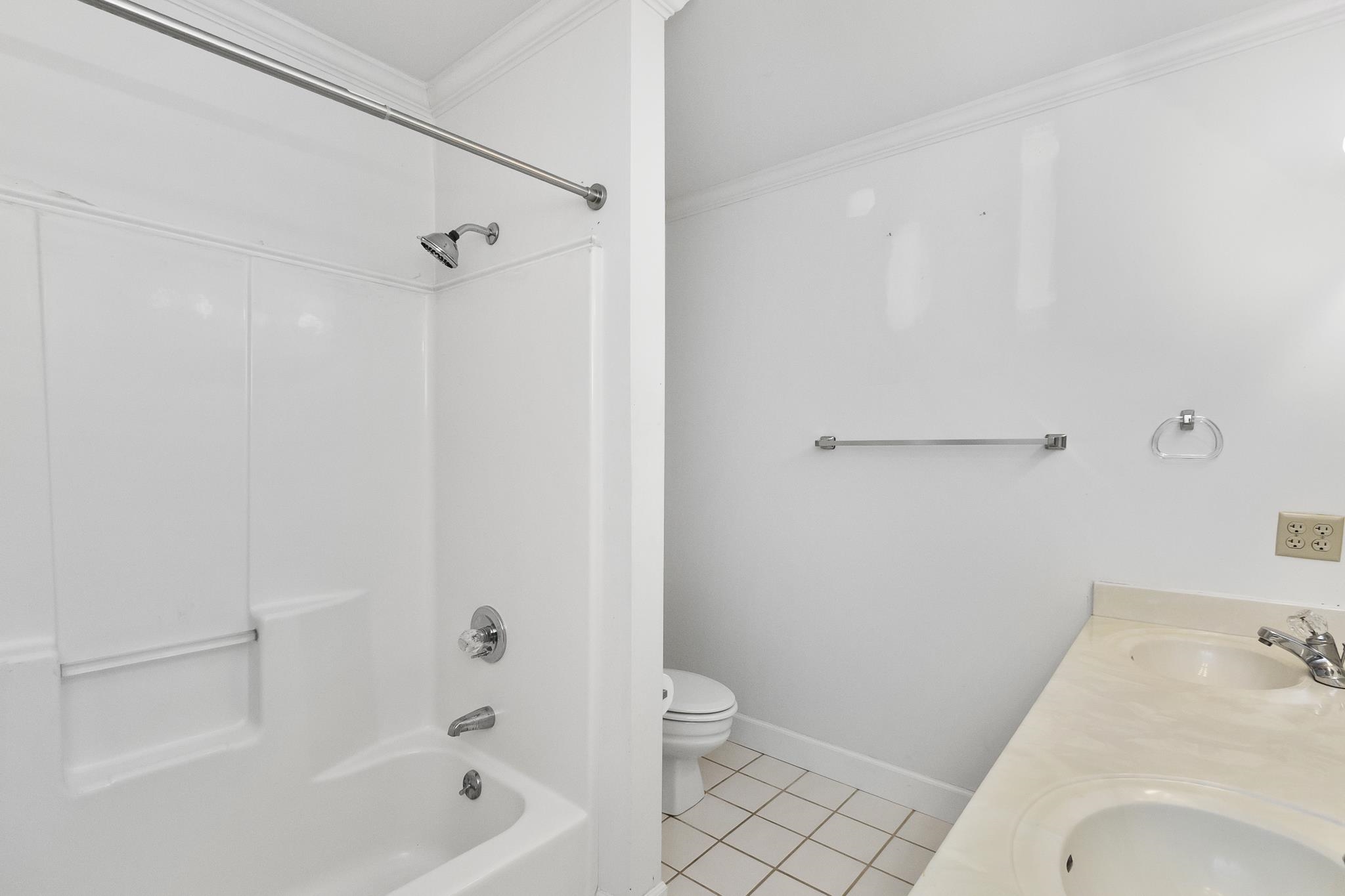 1117 Thornehill Drive Property Photo 32