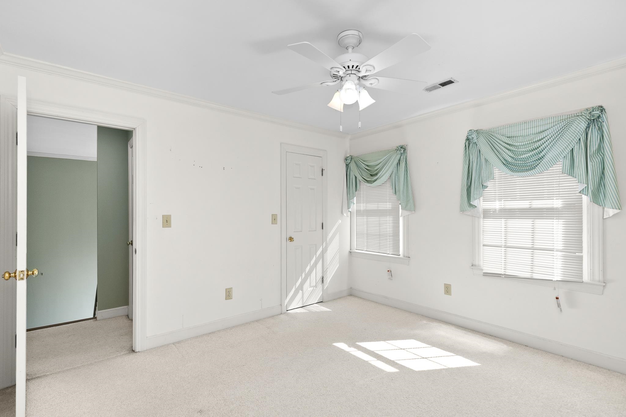 1117 Thornehill Drive Property Photo 38