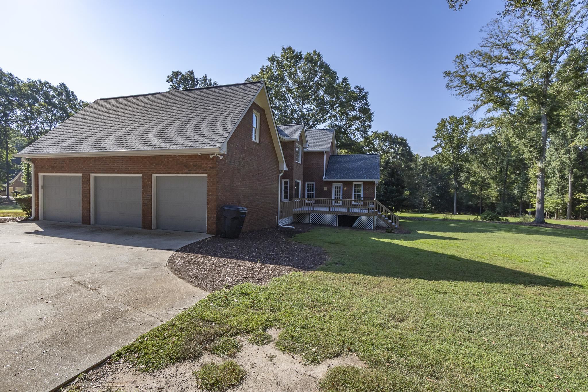 1117 Thornehill Drive Property Photo 40
