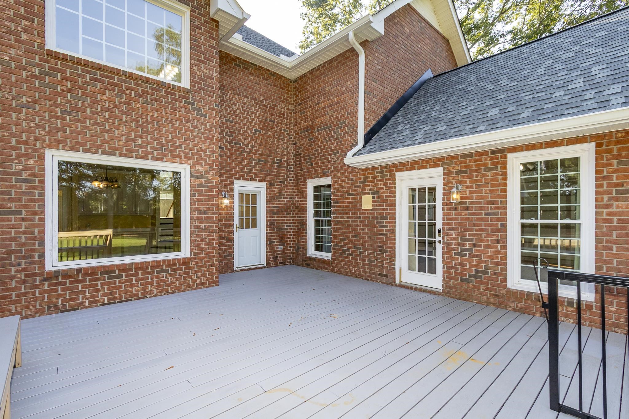1117 Thornehill Drive Property Photo 42