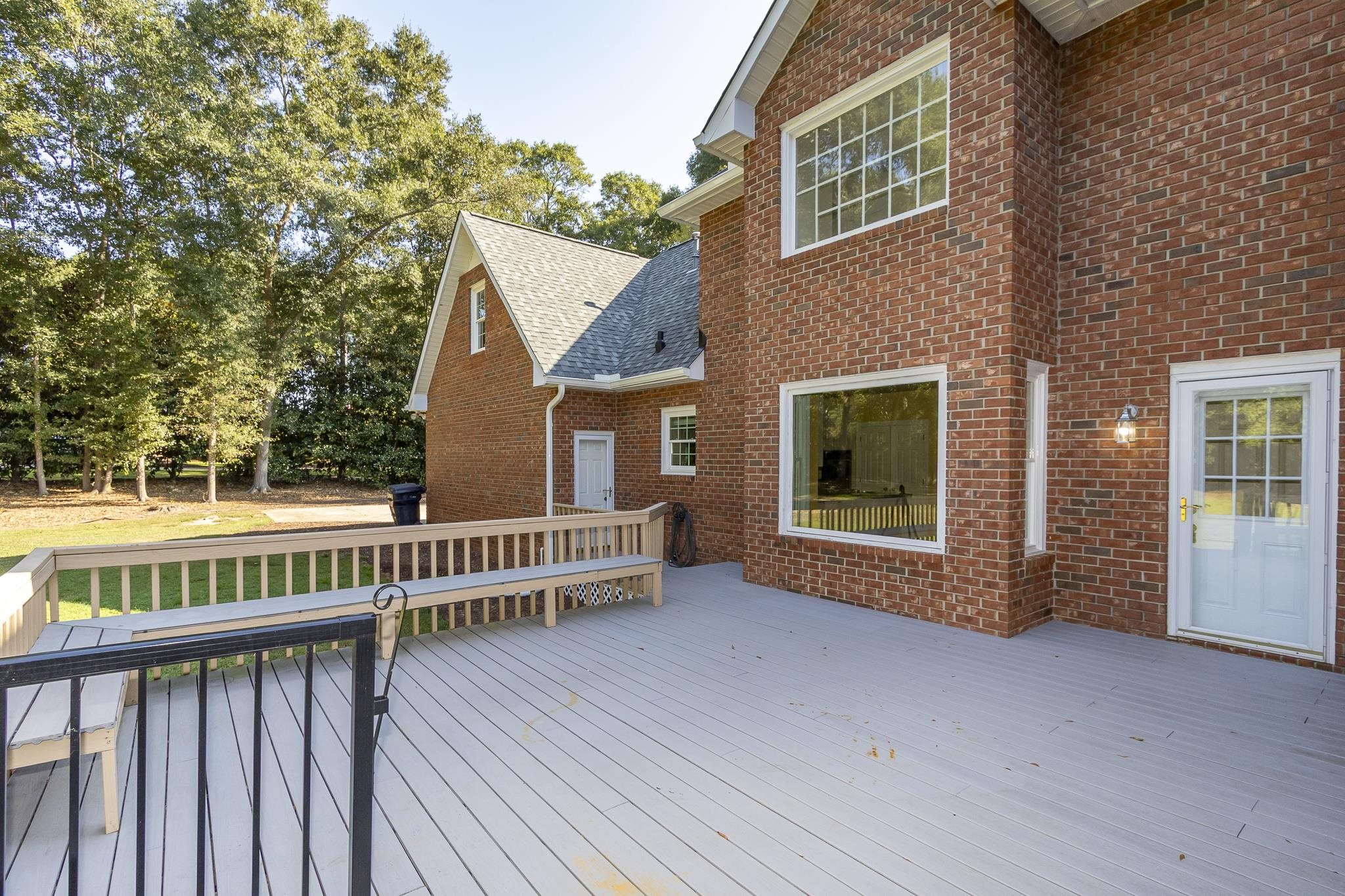 1117 Thornehill Drive Property Photo 43