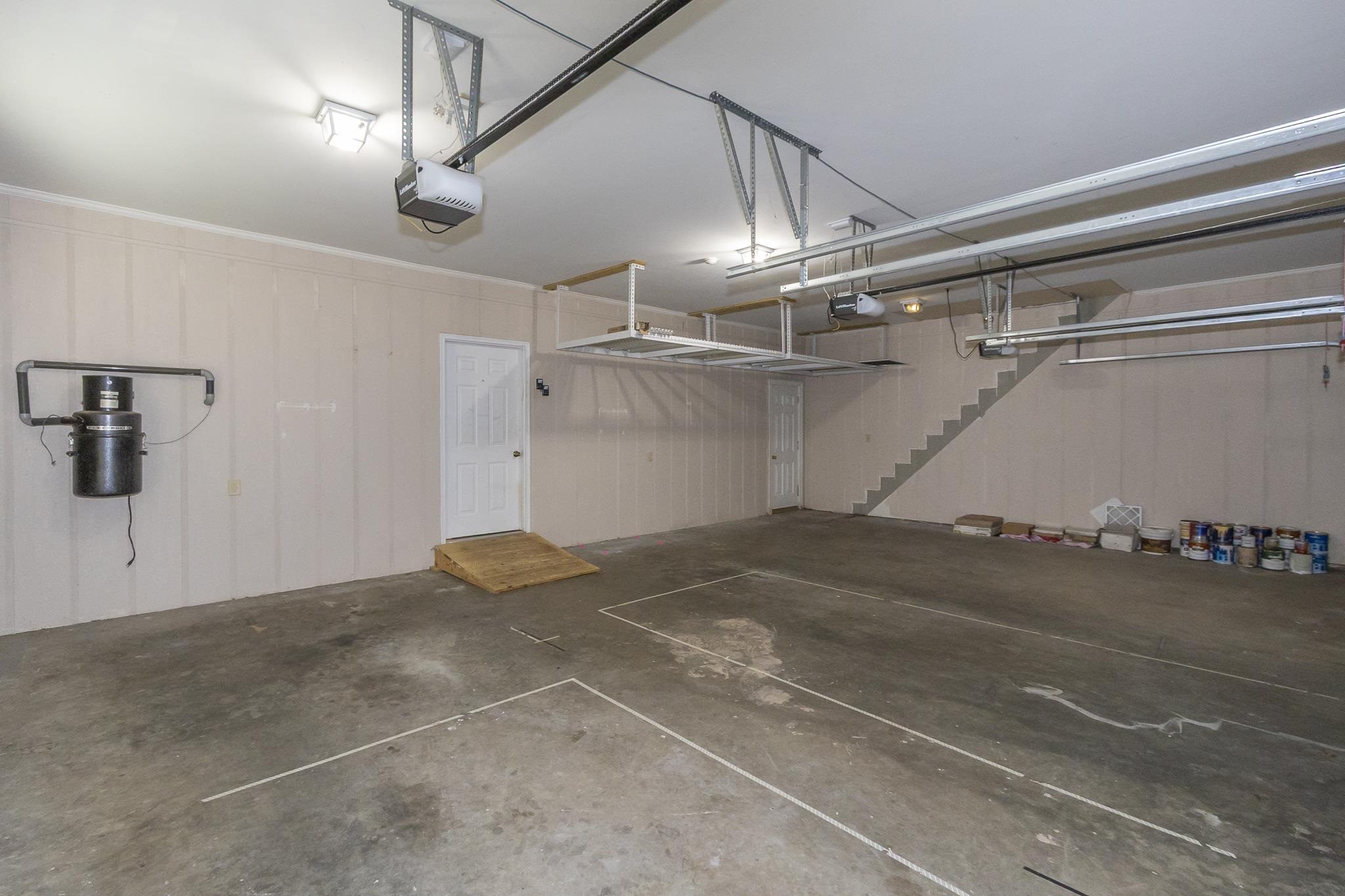 1117 Thornehill Drive Property Photo 48