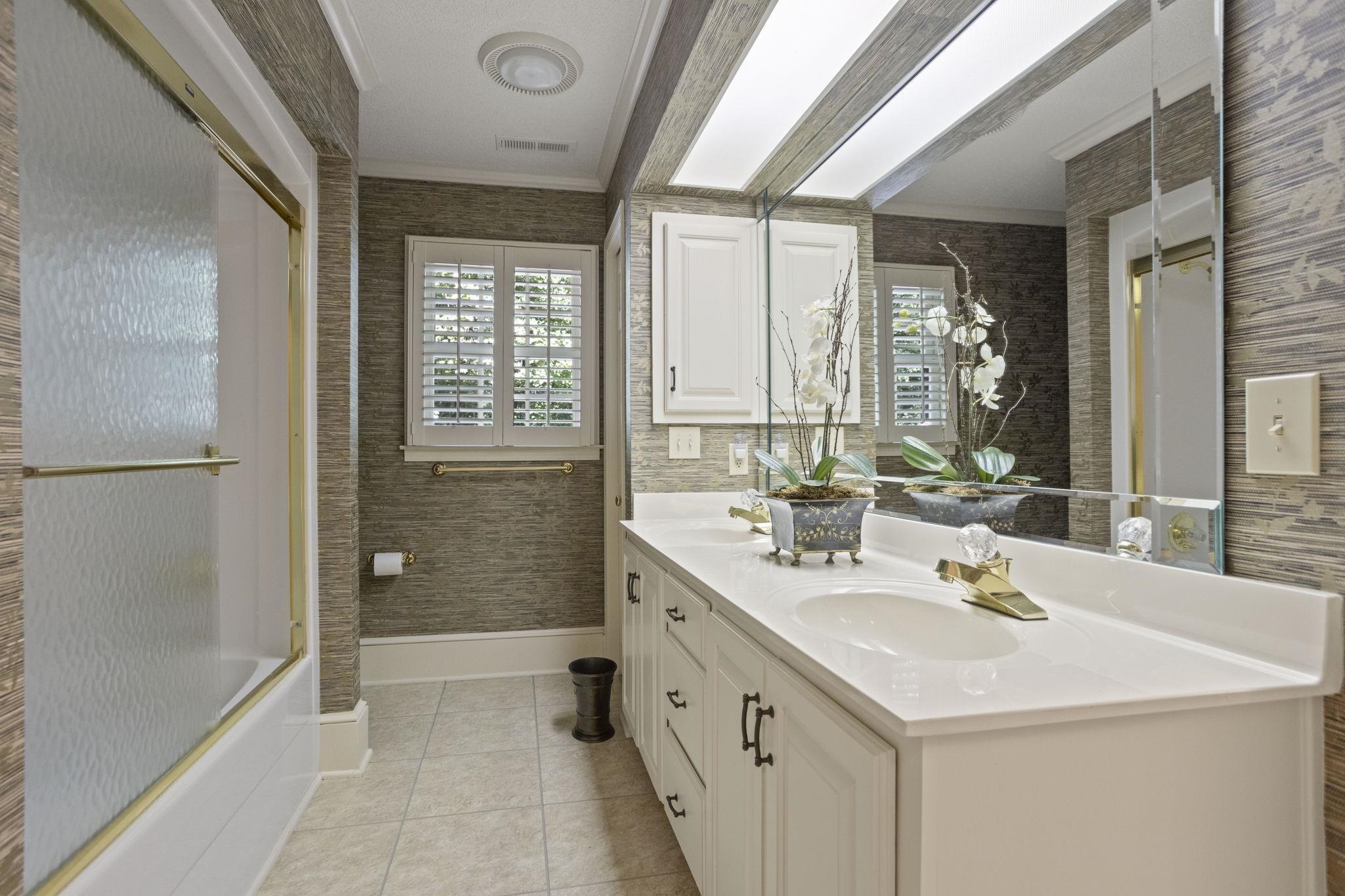 1228 Shadowood Drive Property Photo 33