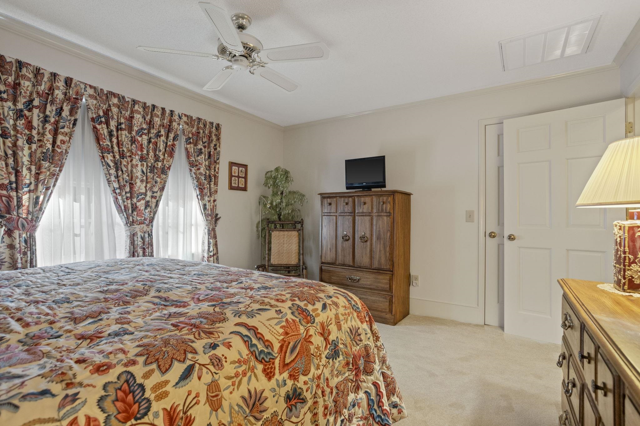 1228 Shadowood Drive Property Photo 35