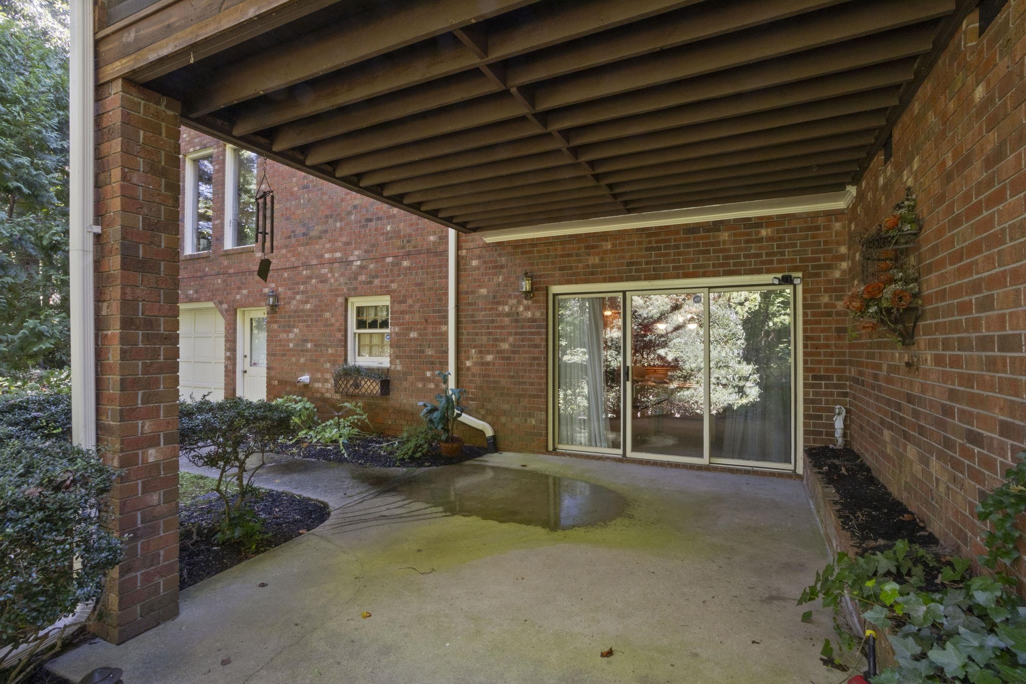 1228 Shadowood Drive Property Photo 46