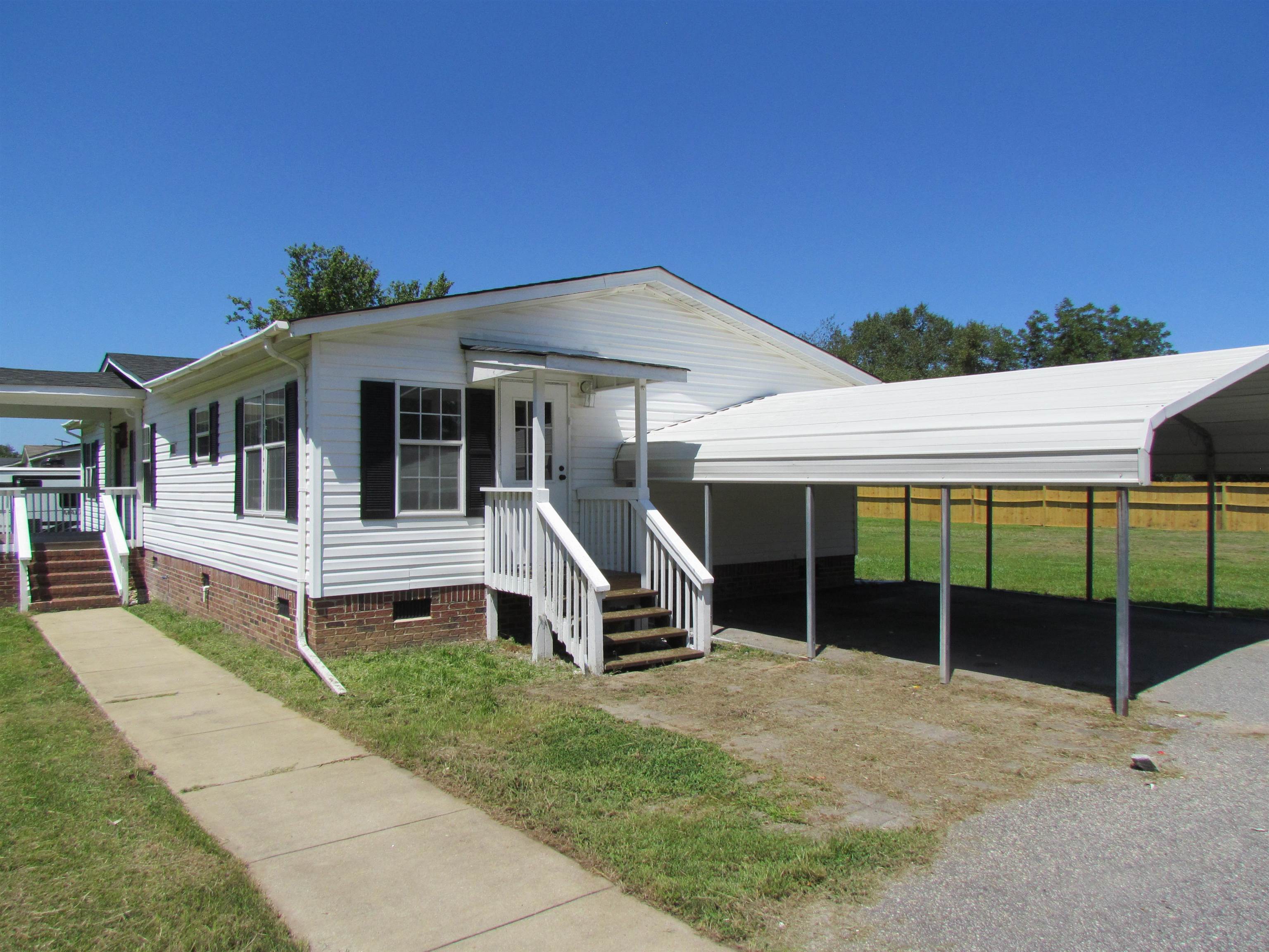 5565 Henderson Hill Road Property Photo 17