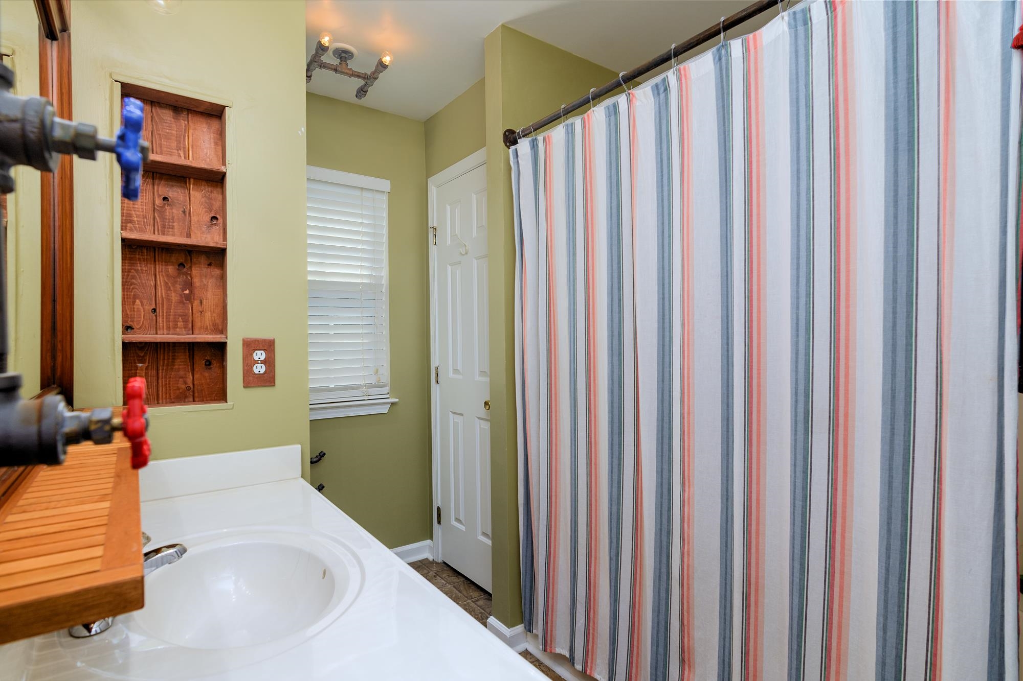 15 Bellows Falls Drive Property Photo 26