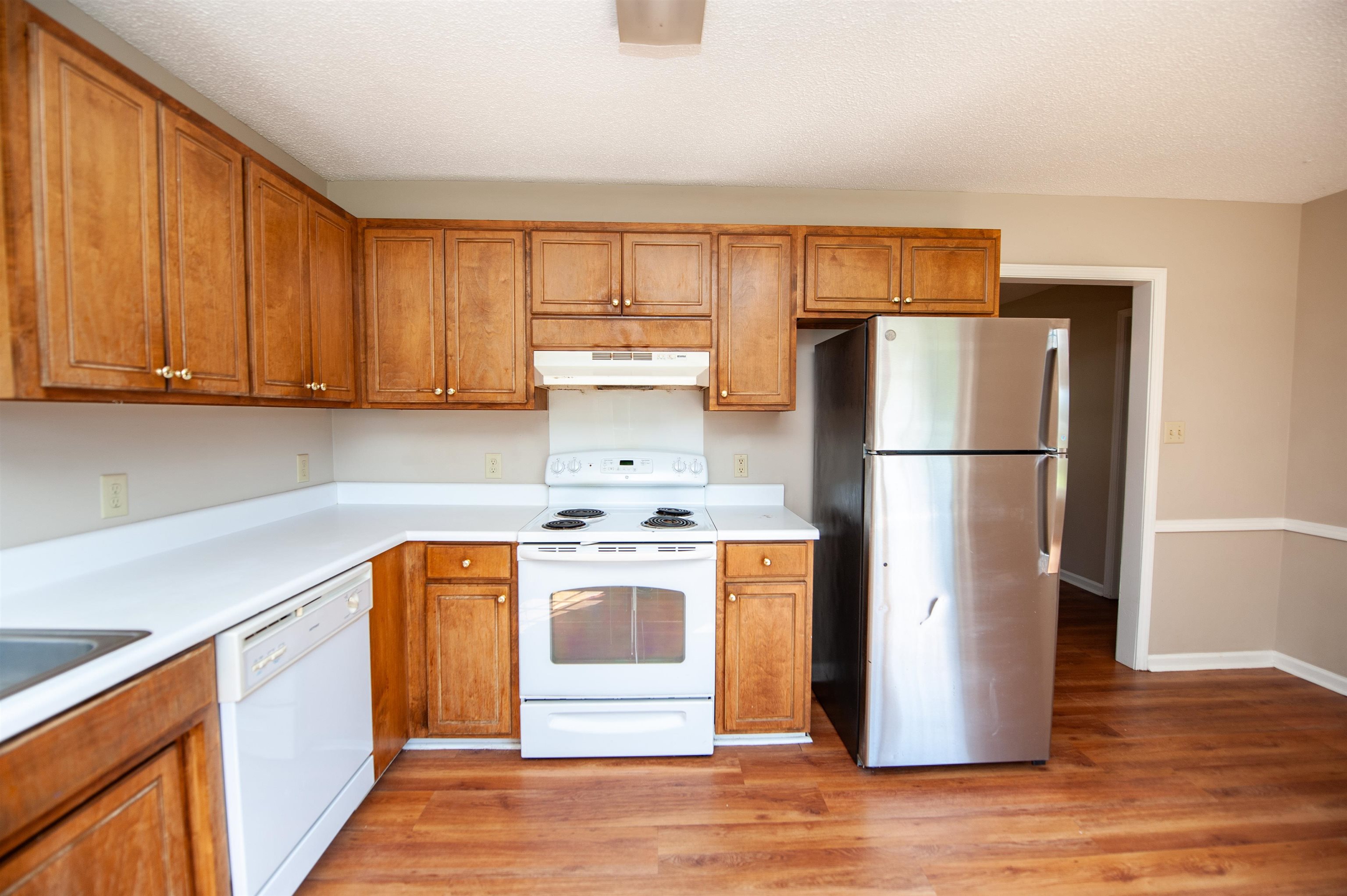 571 Burnetts Road Property Photo 12