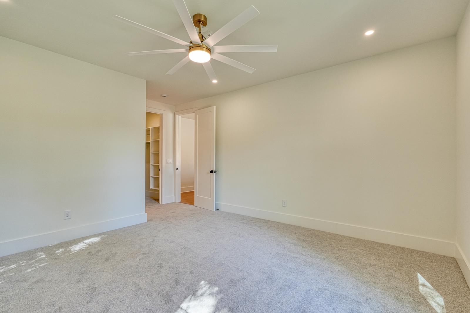2040 Ivy Cottage Path Property Photo 26