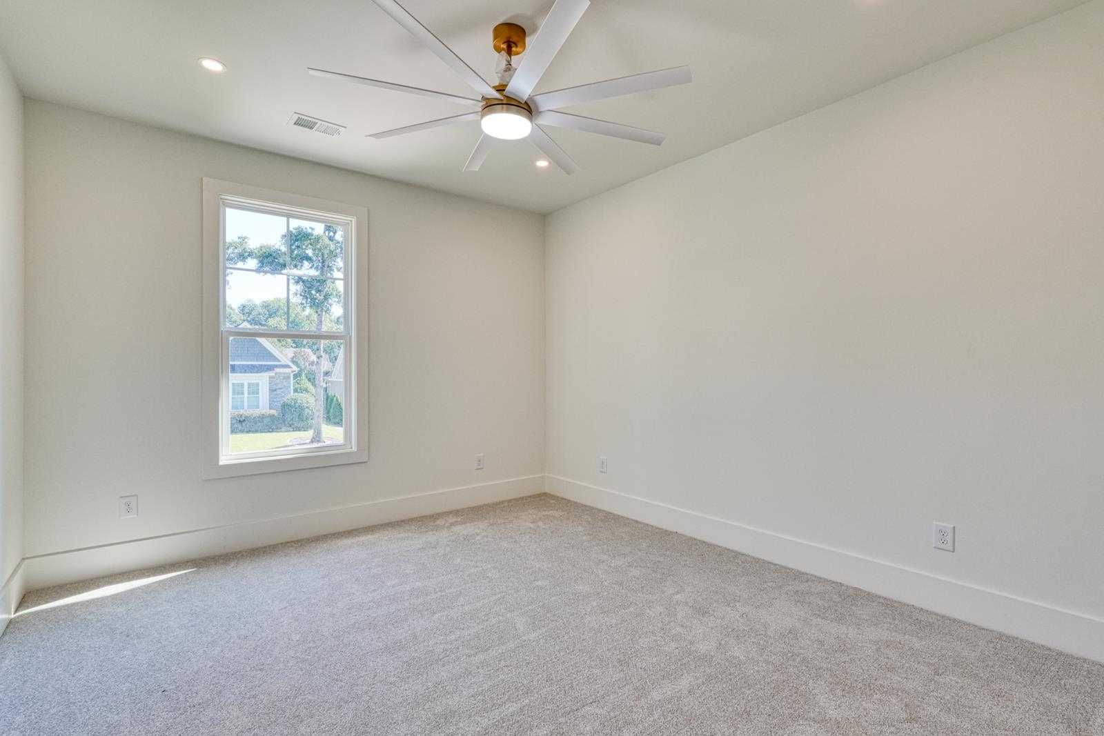 2040 Ivy Cottage Path Property Photo 31
