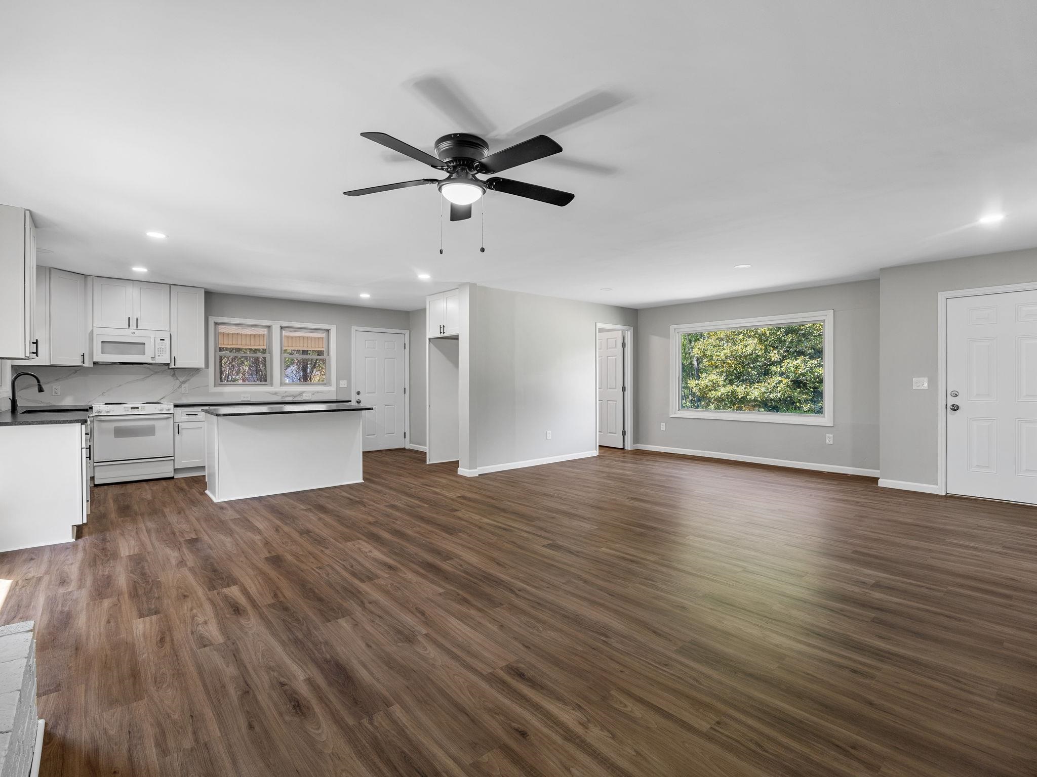 109 Lanford Road Property Photo 8